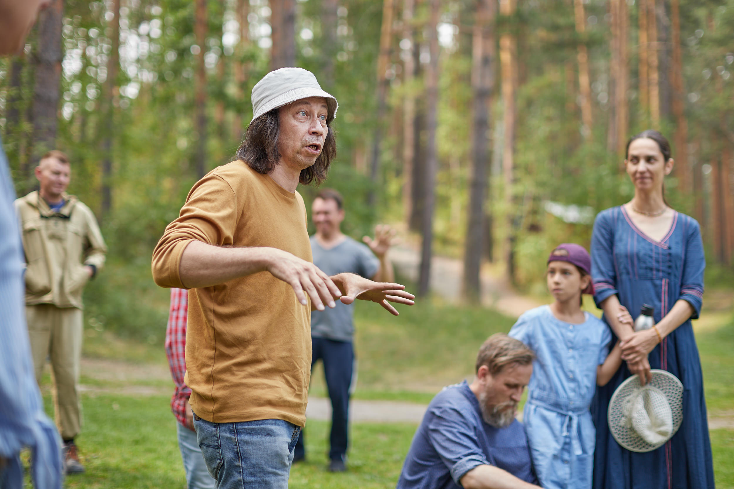Фотограф на съемку бекстейджа съемки фильма. Контент для бизнеса в Екатеринбурге Полдень Медиа