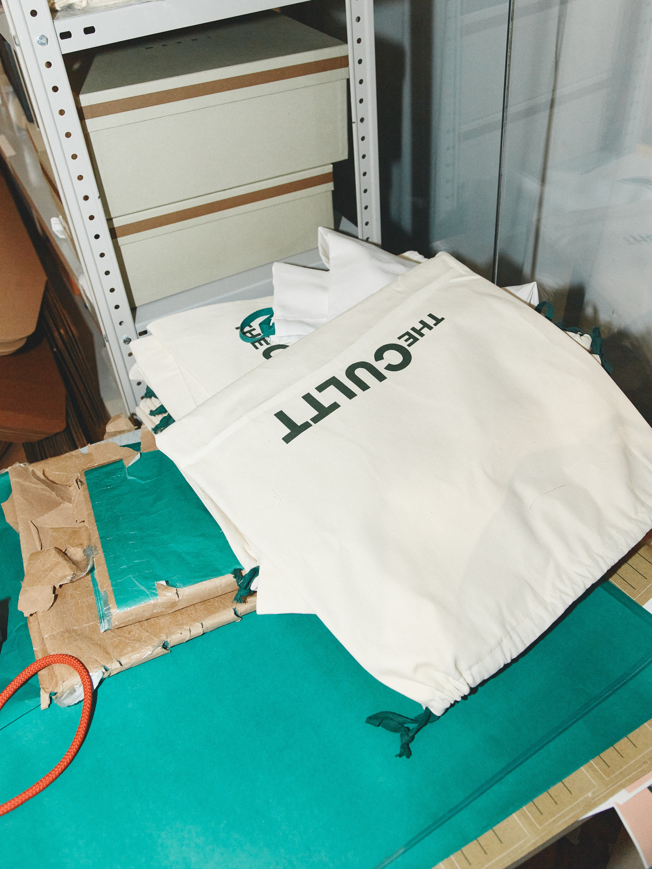 CHAIKA x THE CULTT working girl. Photographer Daria Ilkevich