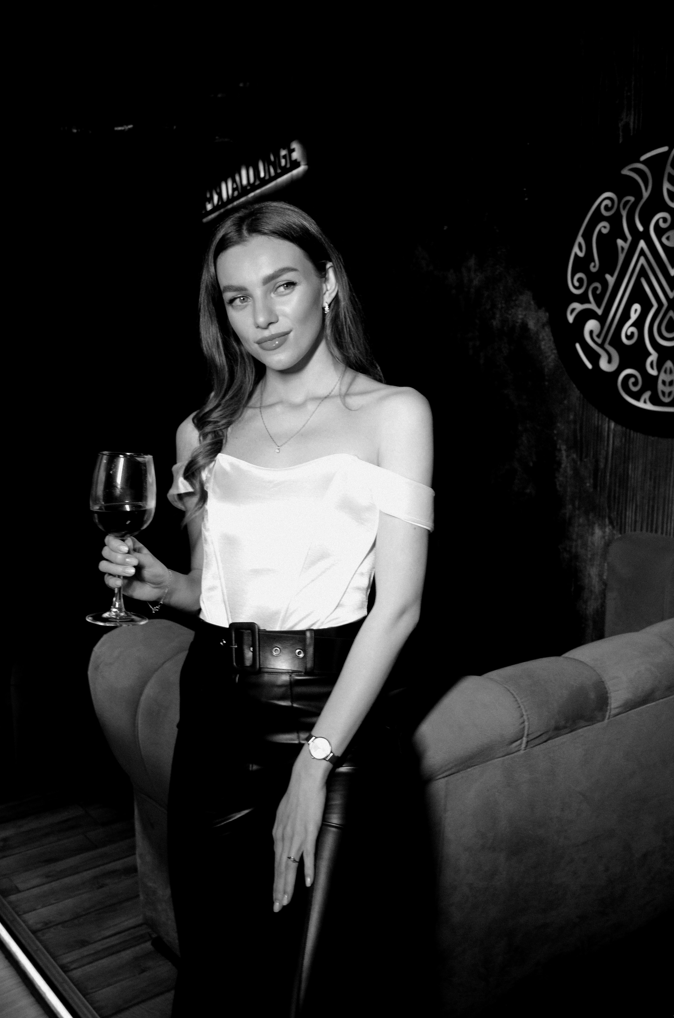 19.12.25 New Year Party. Мята Спортивная — Кальянная, караоке, бар в Минске