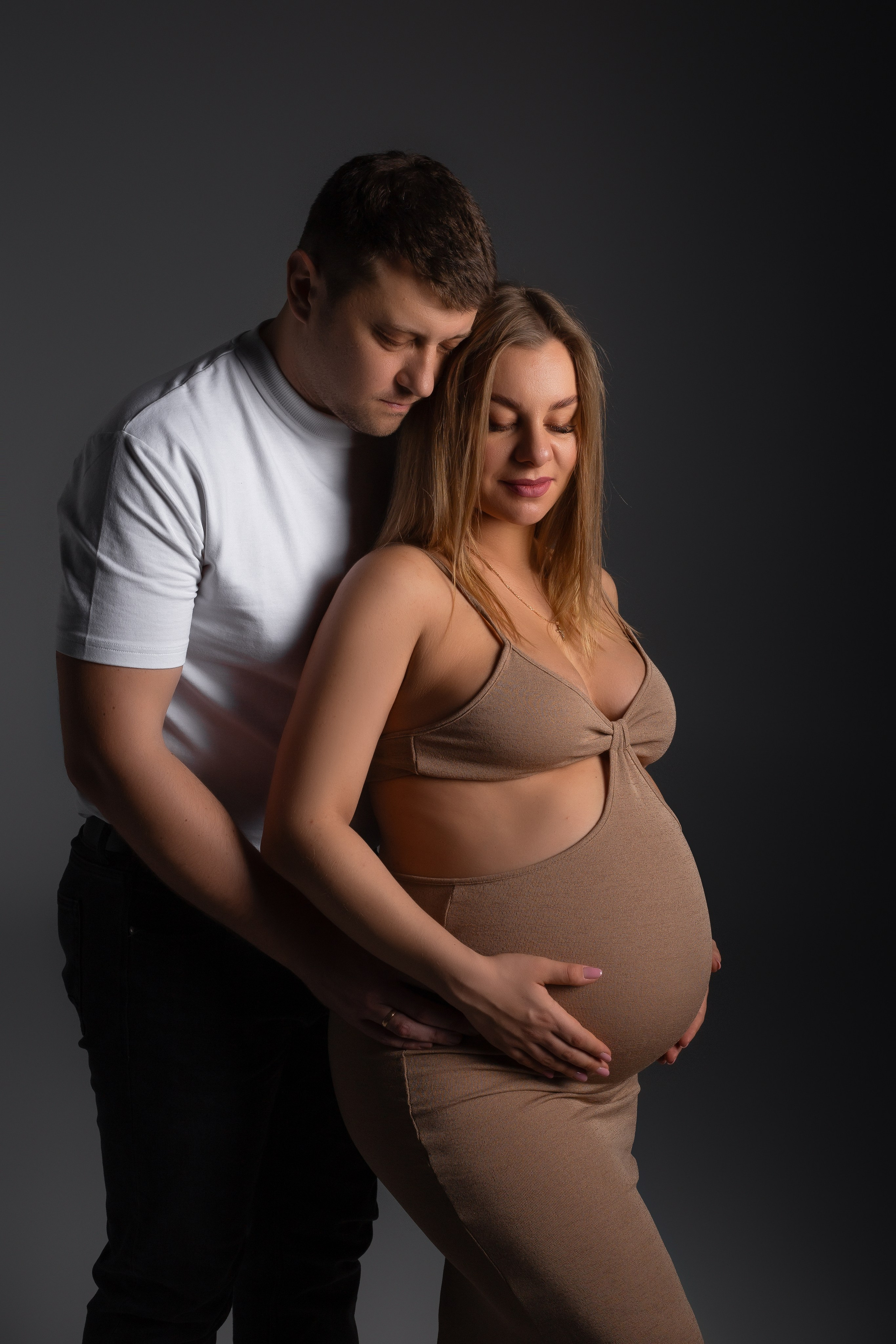 Маргарита и Вячеслав. Фотограф беременности в Хабаровске Сарычева Надежда
