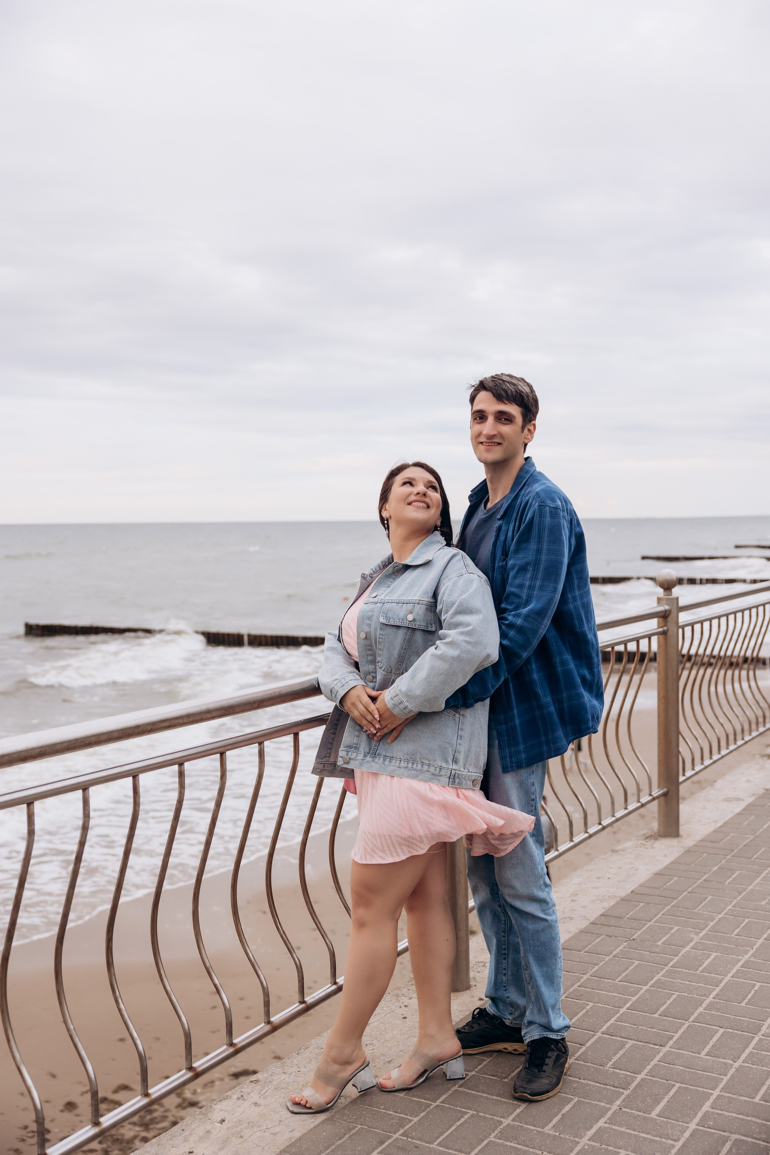 Городская прогулка Зеленоградск. Фотограф в Калининграде свадебная фотография, репортажная, фотосессии