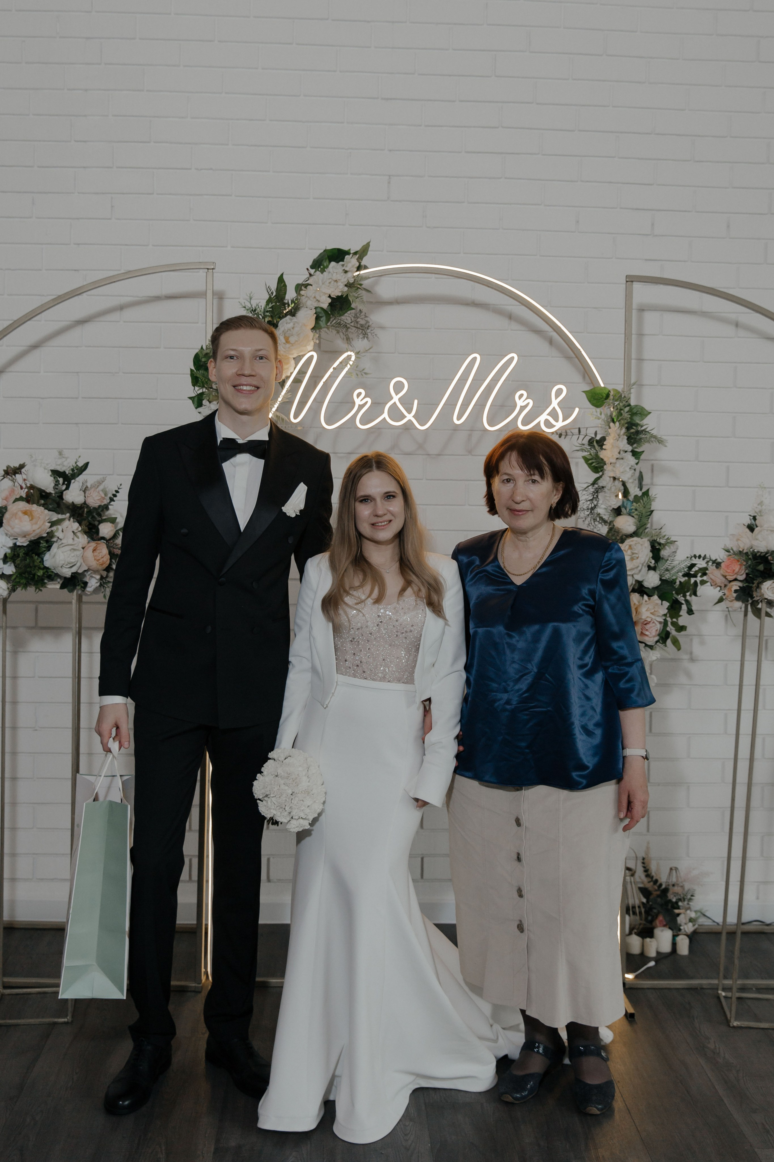 07.05.2024. RETOUCH-HOUSE