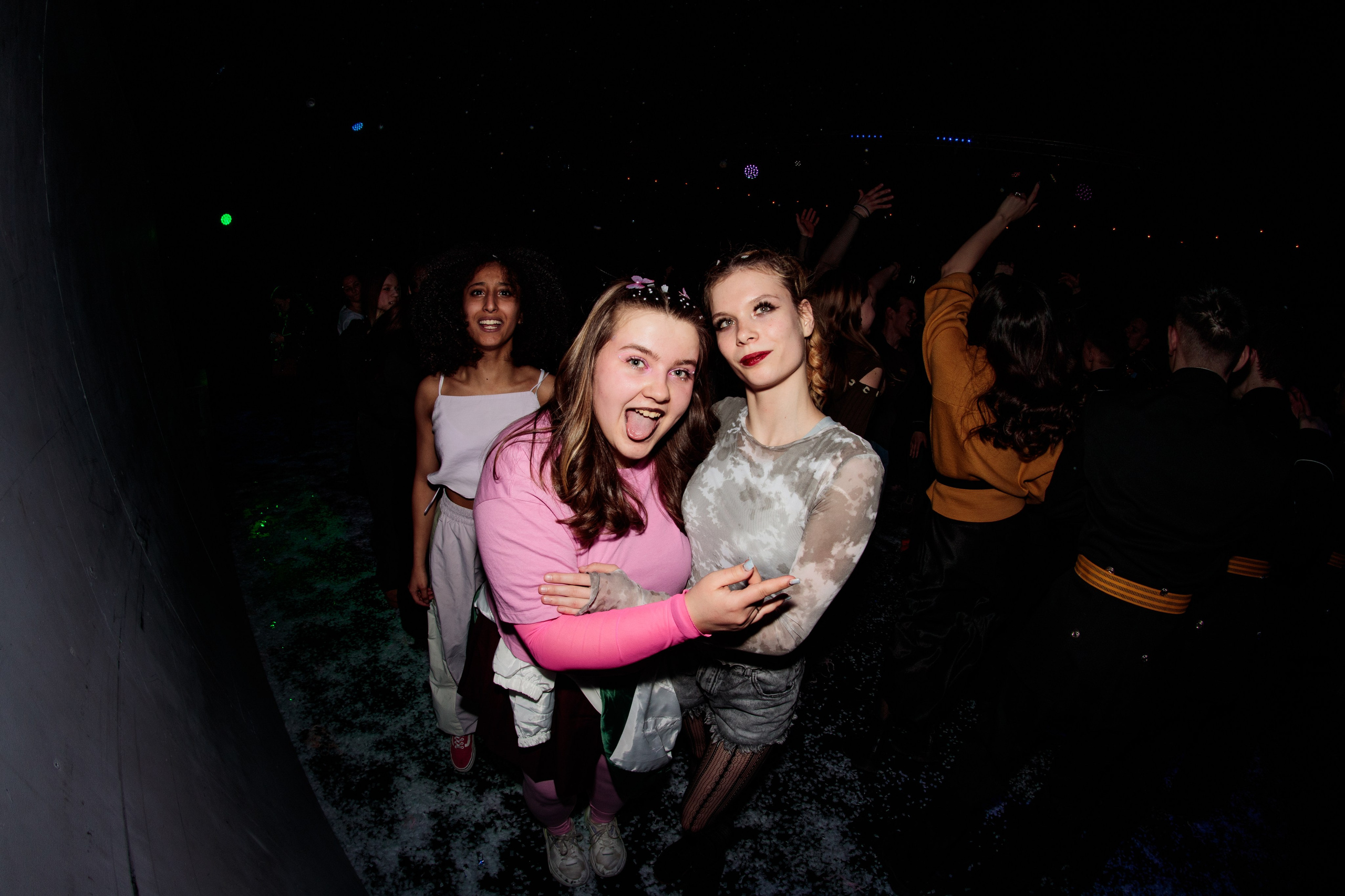 Афтепати в Upsala. Портретный и концертный фотограф в Санкт-Петербурге Егор Телятников