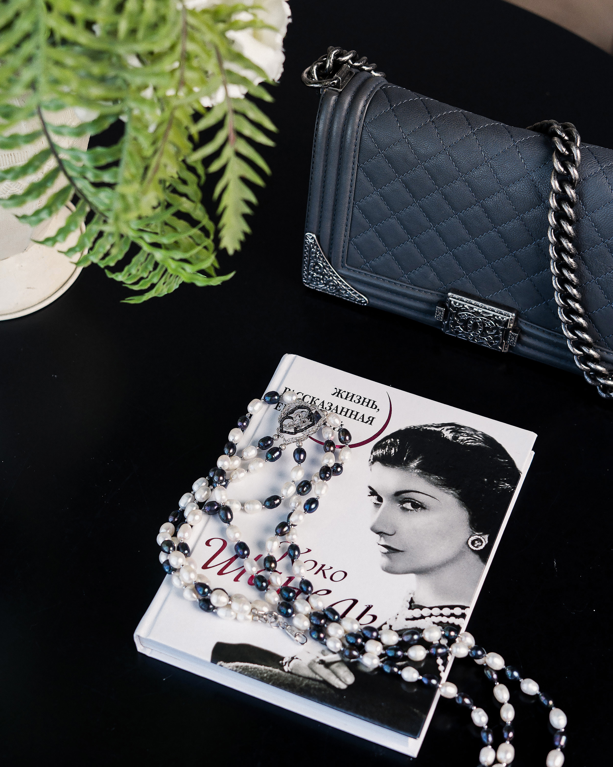 Предметная фотография фотосессия для стилиста в Москве