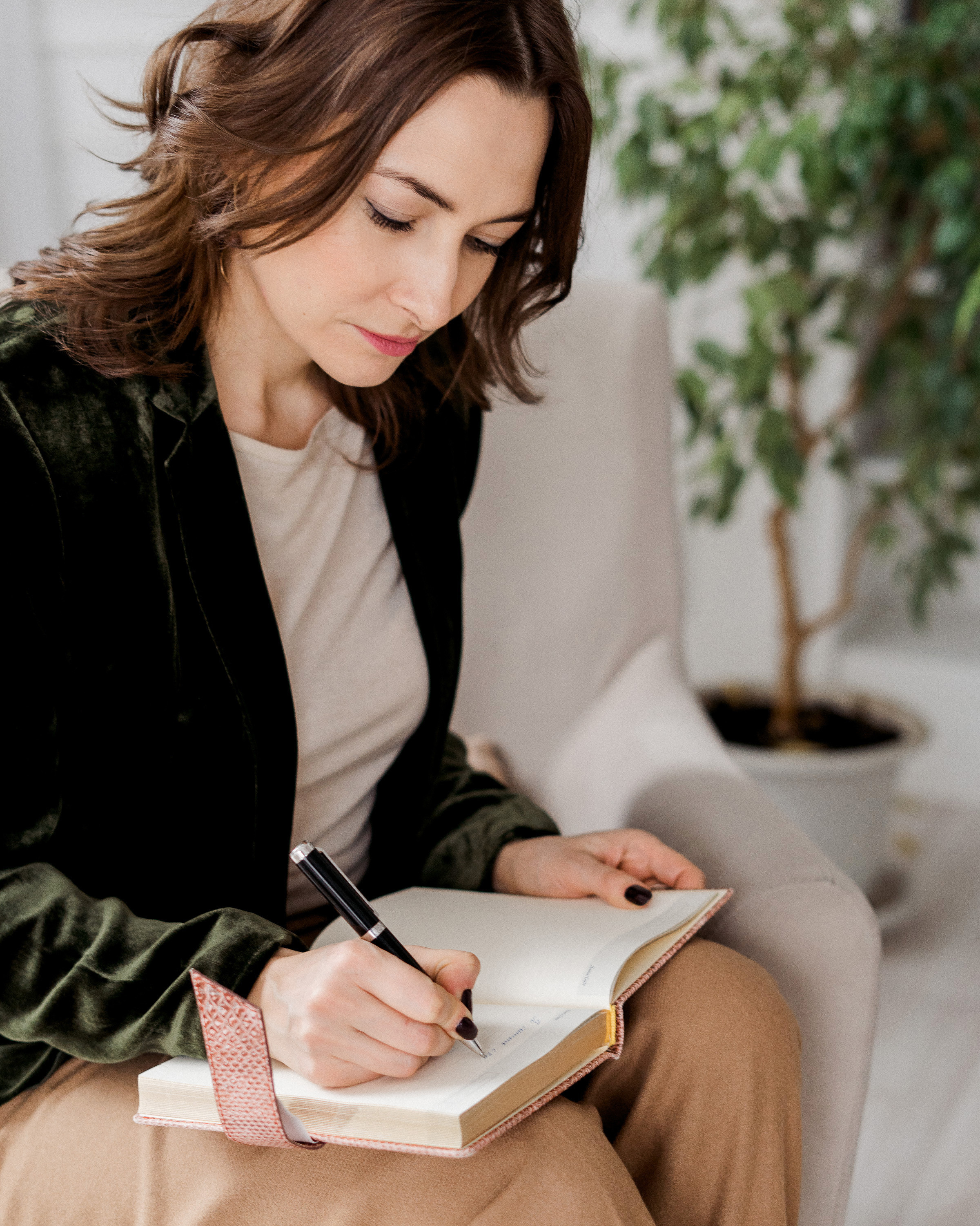 Бизнес фотосессия деловой портрет психолога в Москве