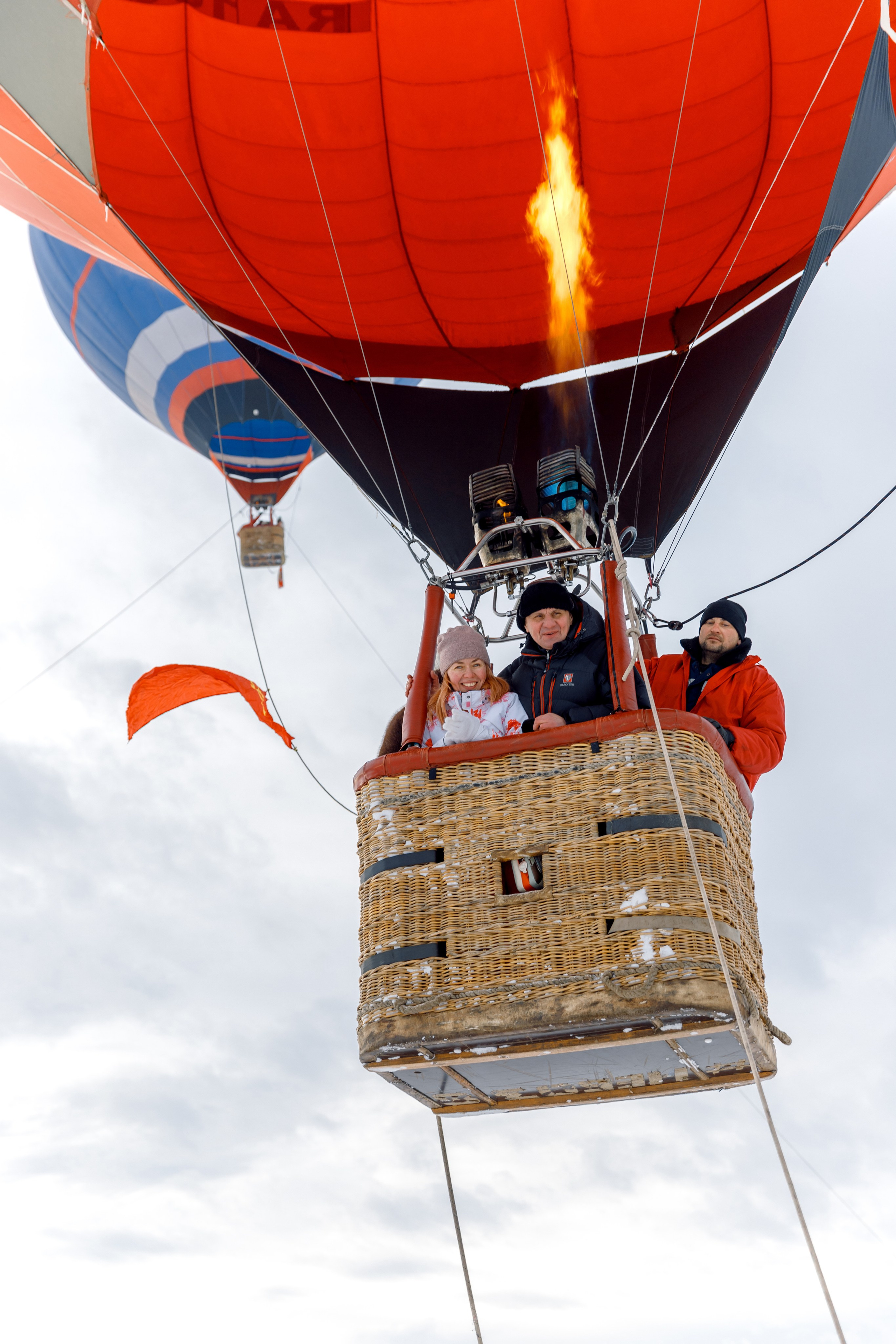 ЯБЛОКИ НА СНЕГУ. Свадебный фотограф Иркутск, репортажный фотограф Иркутск