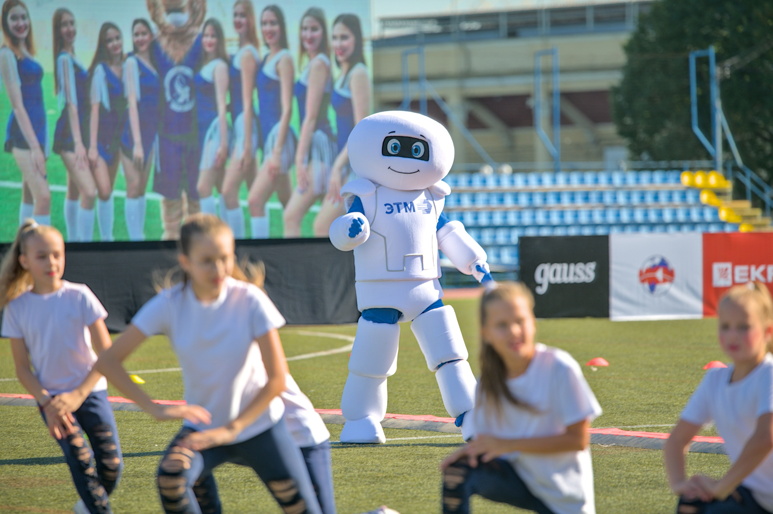 Танцевальная студия «Шансик». На турнире по регби. Фото детских спортивных мероприятий и всякое интересное через объектив