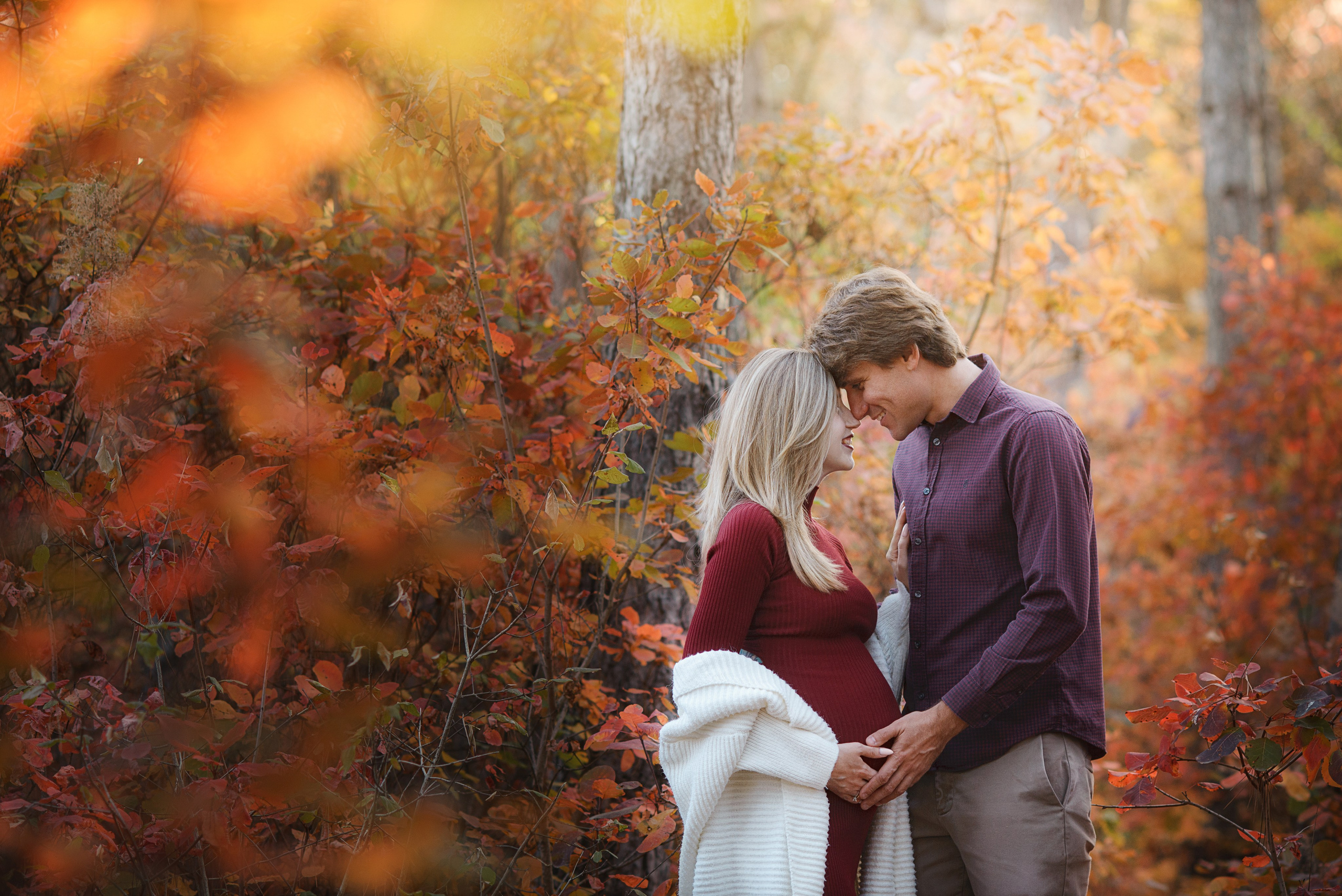 Прогулочная осенняя фотосессия «В ожидании» для Сергея и Татьяны. Фотограф Симферополь Крым Ольга Топоривская