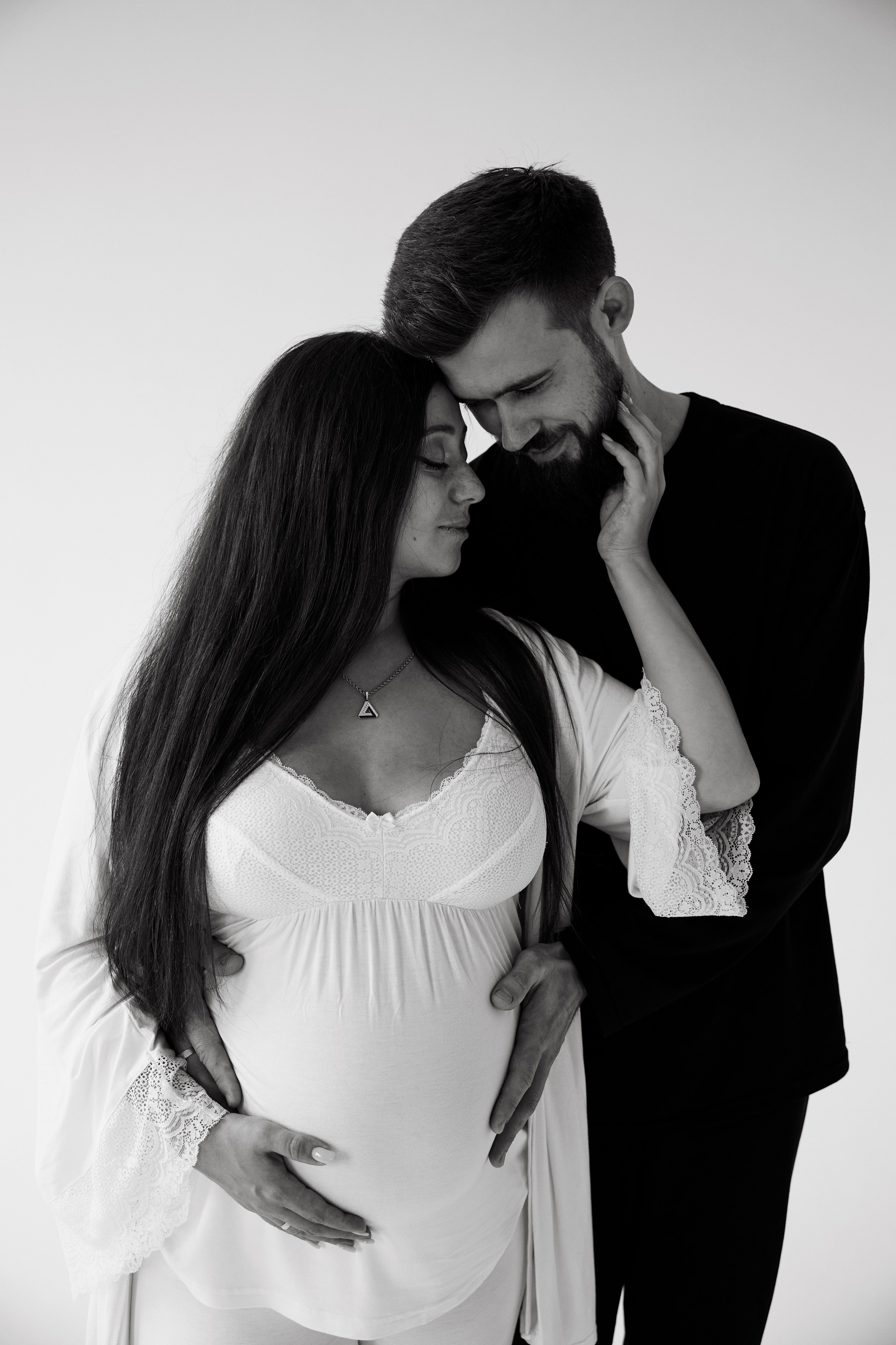 Фотосессия беременности в студии. Портретный, семейный, свадебный фотограф в Магадане — Екатерина Литвин