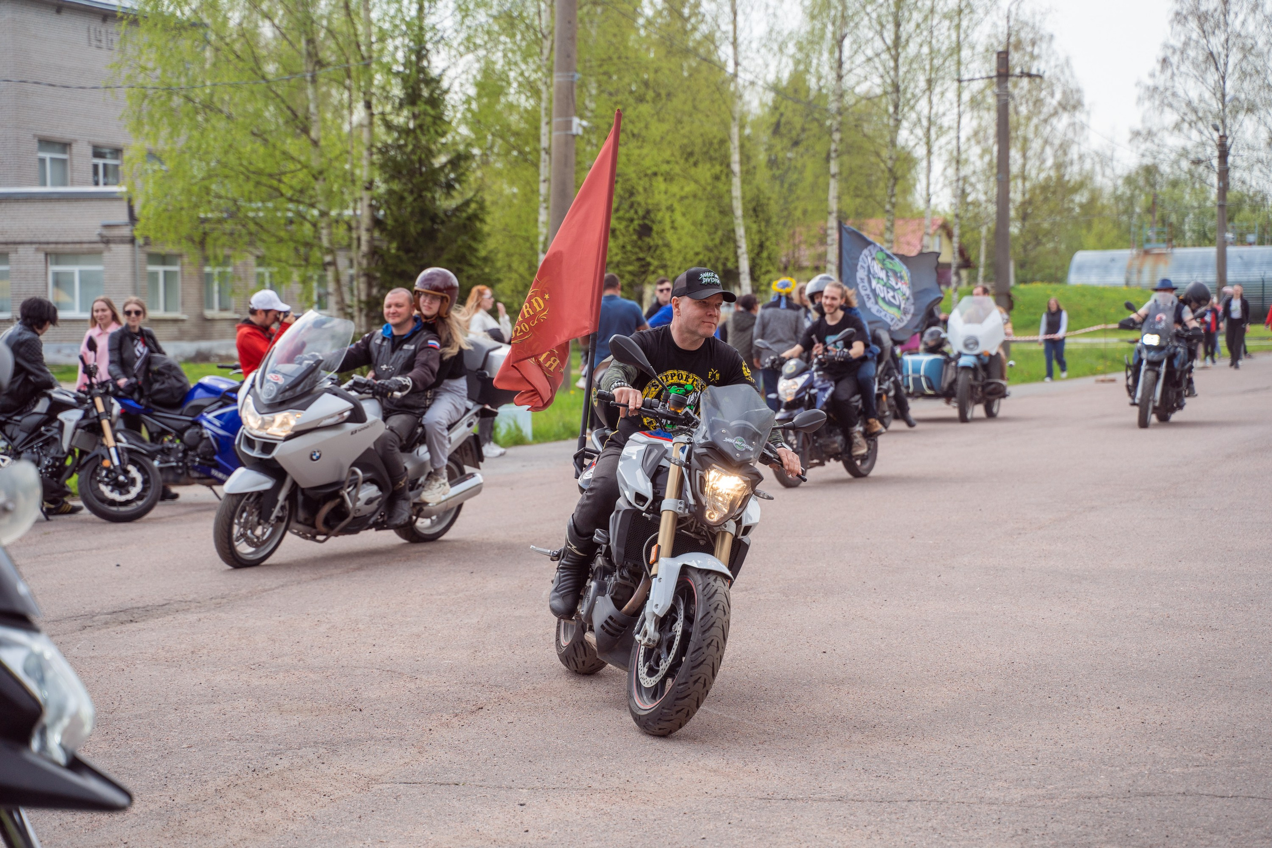 Мотоциклы —репортажная фотосъемка в Санкт-Петербурге. Свадебный, семейный, портретный, репортажный фотограф в Санкт-Петербурге