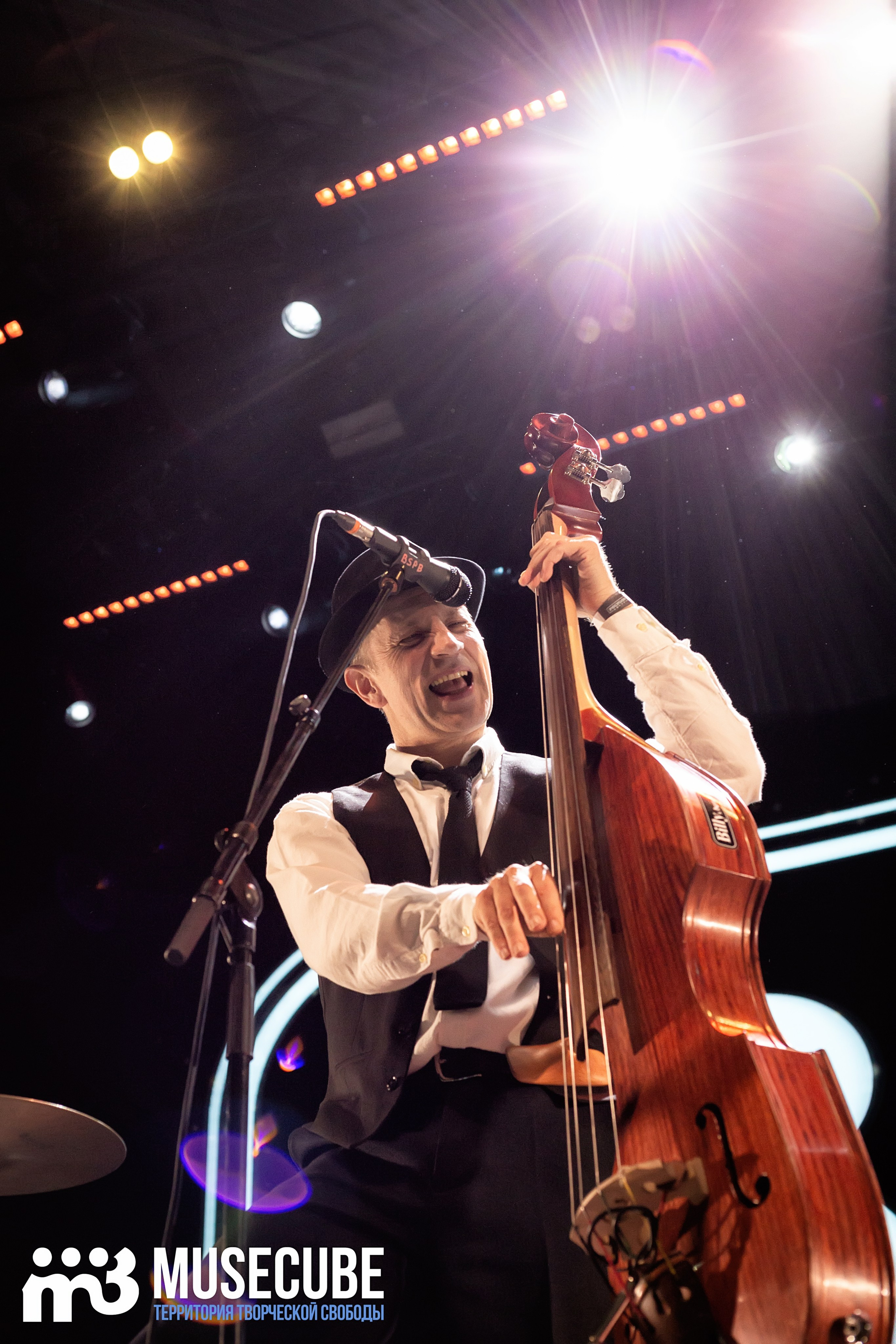 Фотосъемка концерта BILLY'S BAND Aurora СПБ. Портретные фотосессии, контент-съемки, репортаж