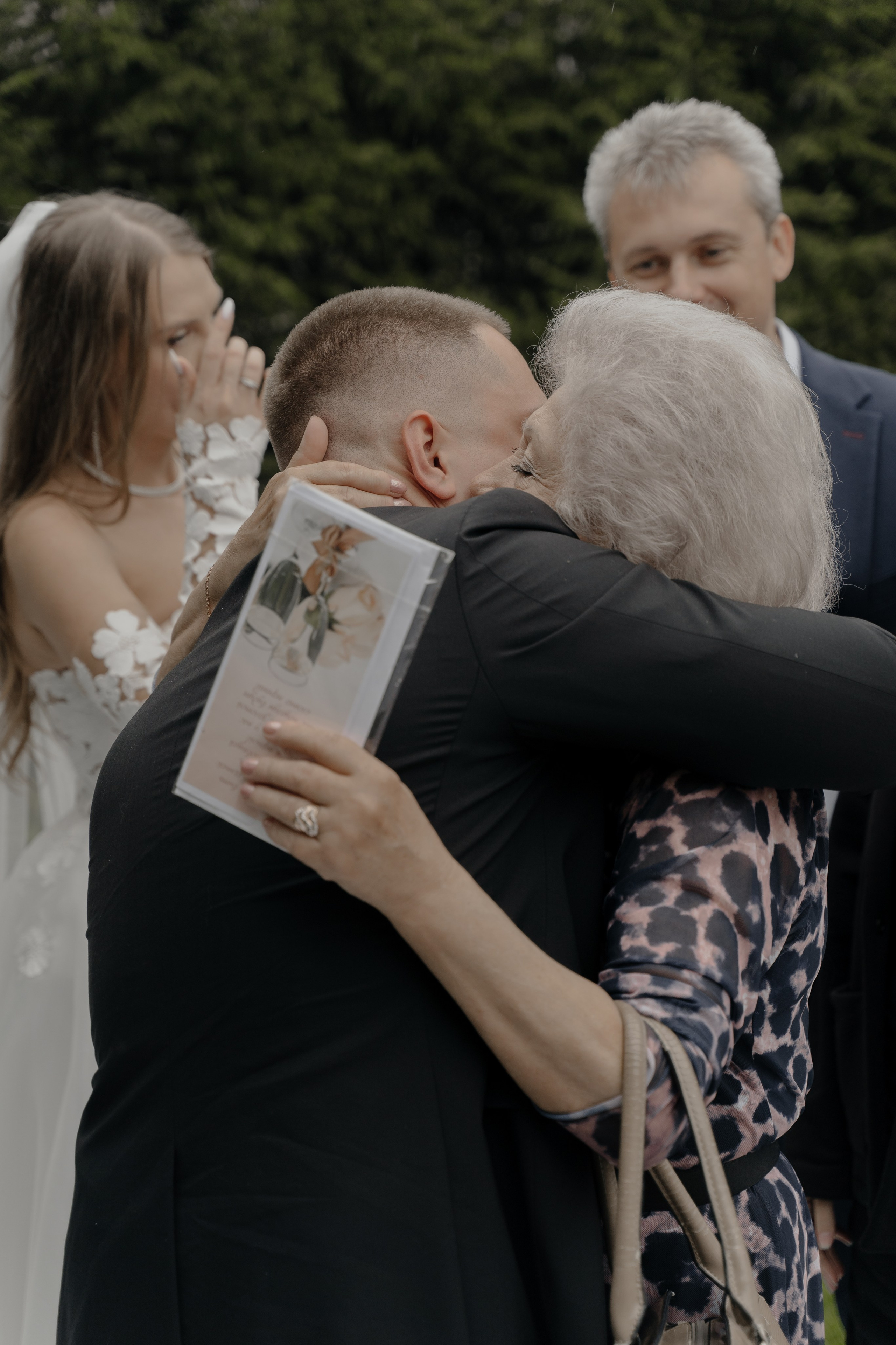 02.07.24. RETOUCH-HOUSE