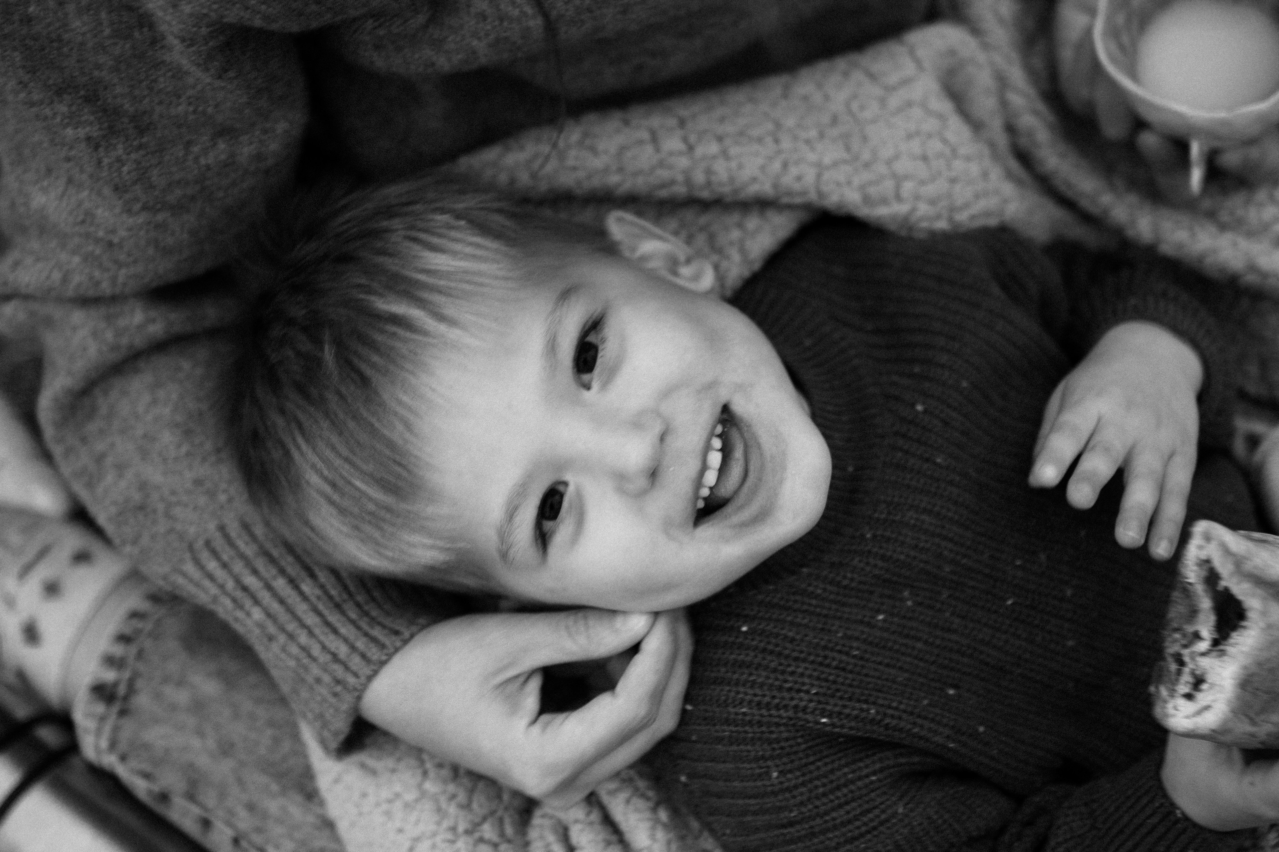 Nastya & Mr. Racoon. Portrait, family and pet photographer in Cyprus, Ksenia Bourdelle