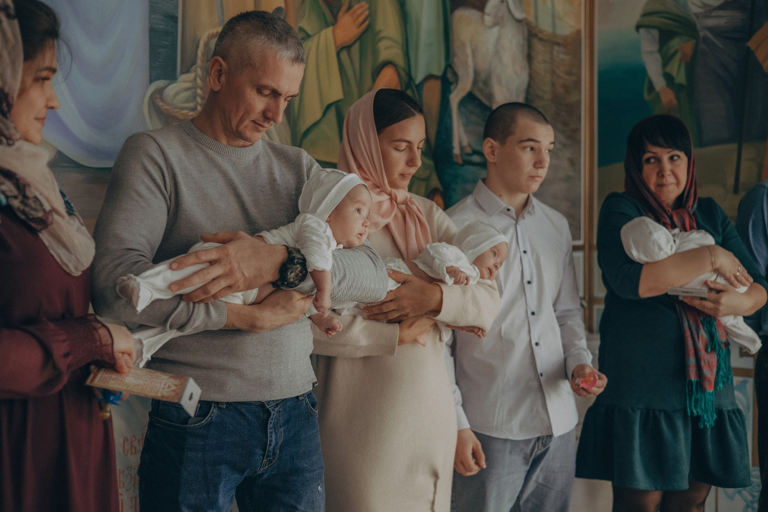 Крещение Ксюши, Миши и Маши. Семейный фотограф в Москве Любовь Переседова