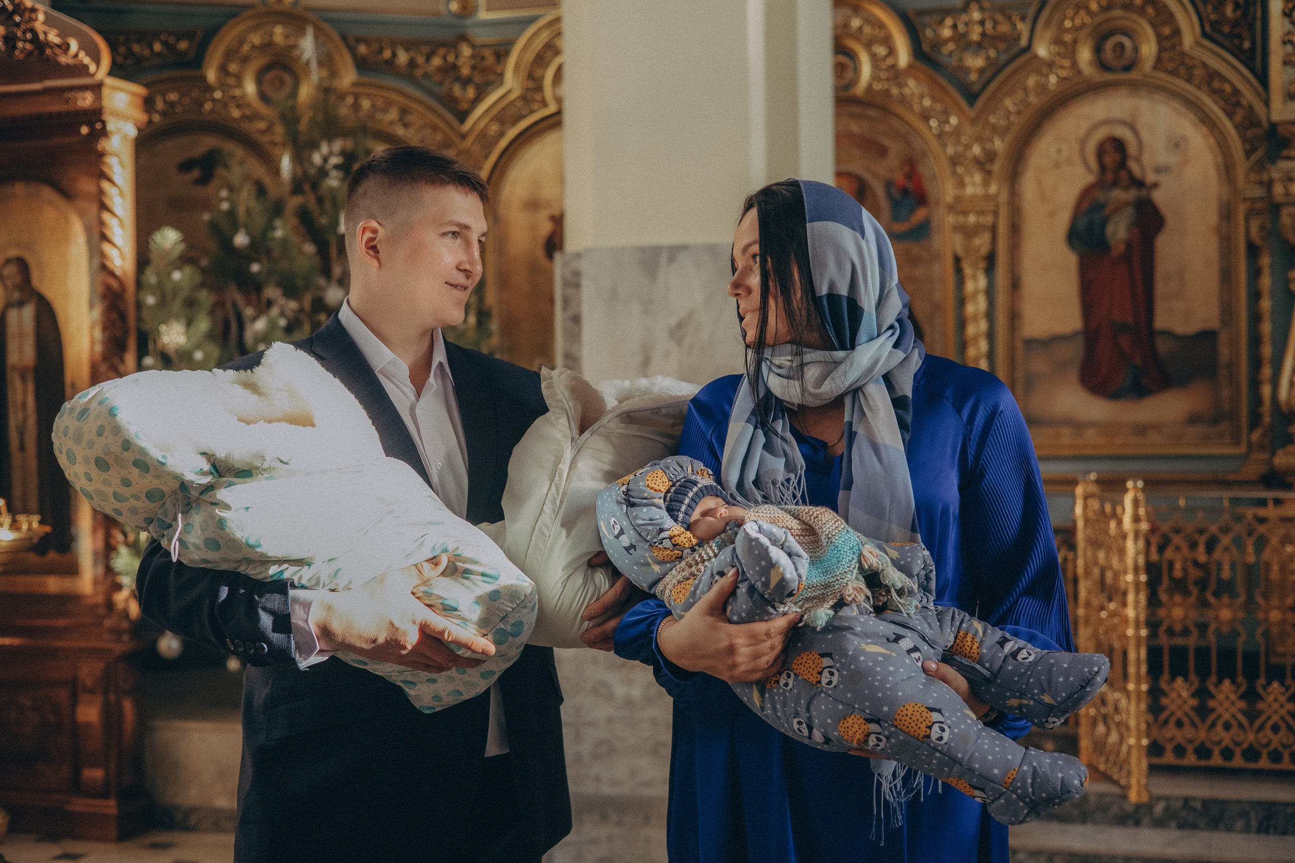 Крещение Ксюши, Миши и Маши. Семейный фотограф в Москве Любовь Переседова