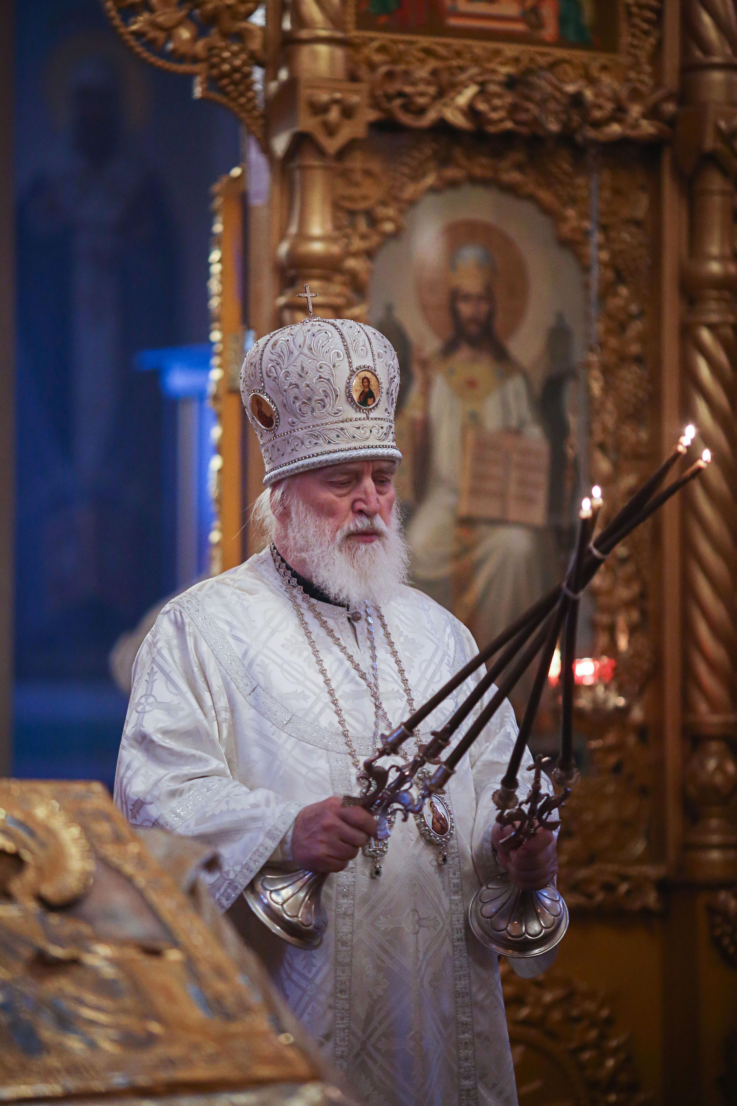 Божественная литургия в Христорождественском храме с. Михалёво. Семейный и детский фотограф Анна Петракова