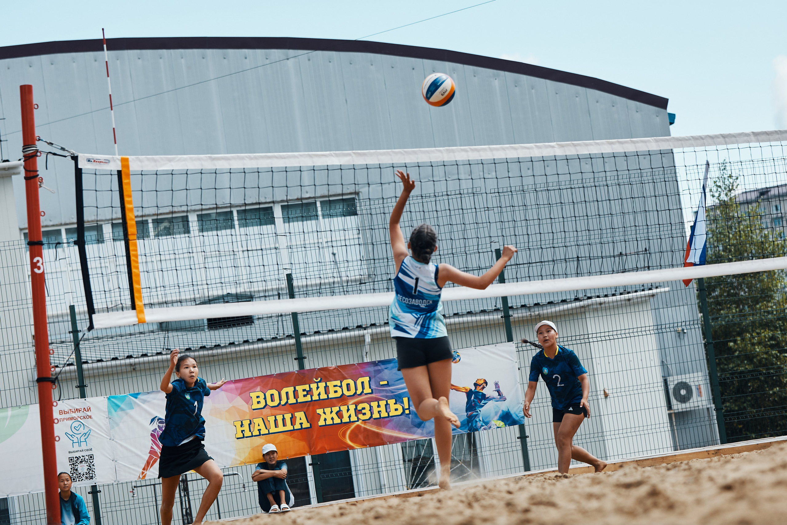 Один день соревнований по пляжному волейболу