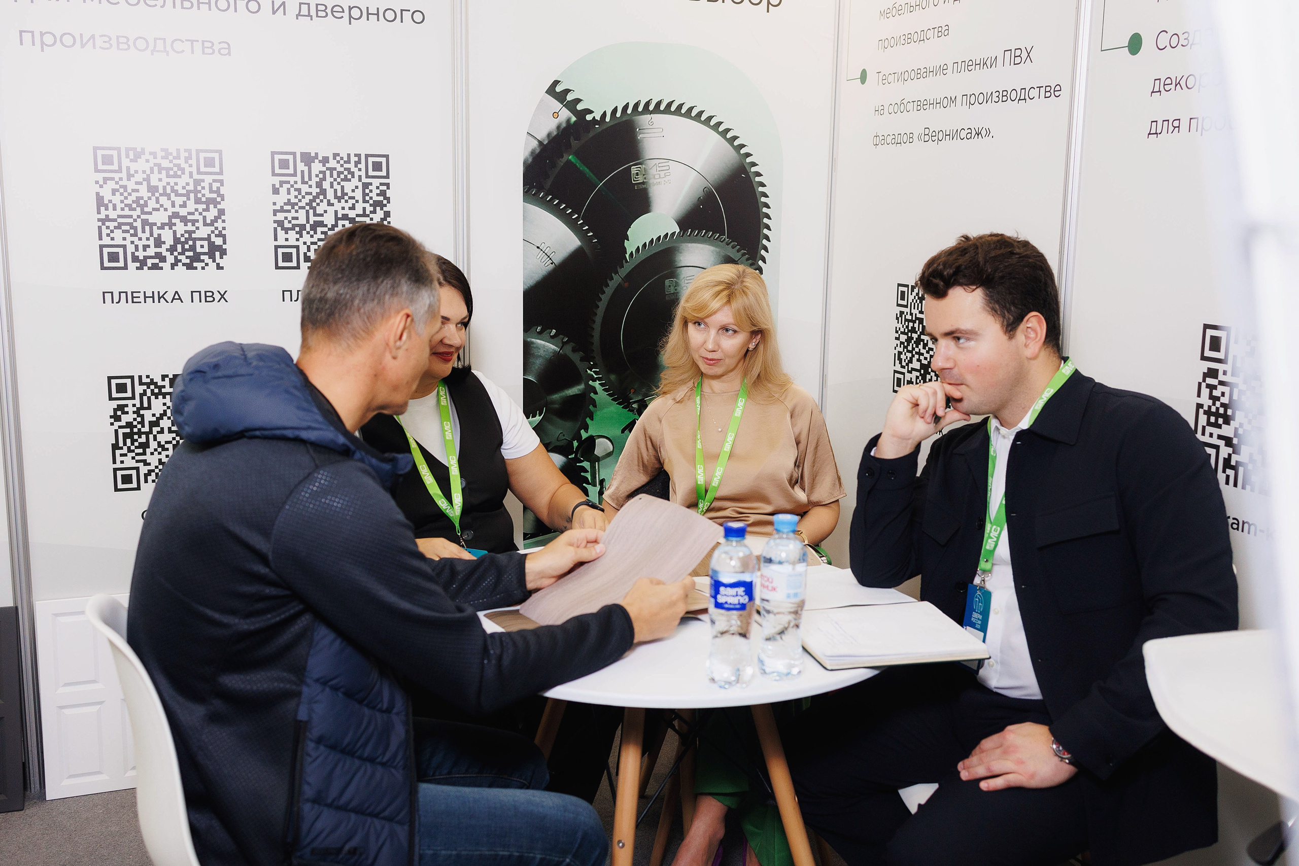 Репортажная съемка форума «Двери Росси-2025» в Чебоксарах. Портретный и репортажный фотограф в Чебоксарах Андриян Чаркин