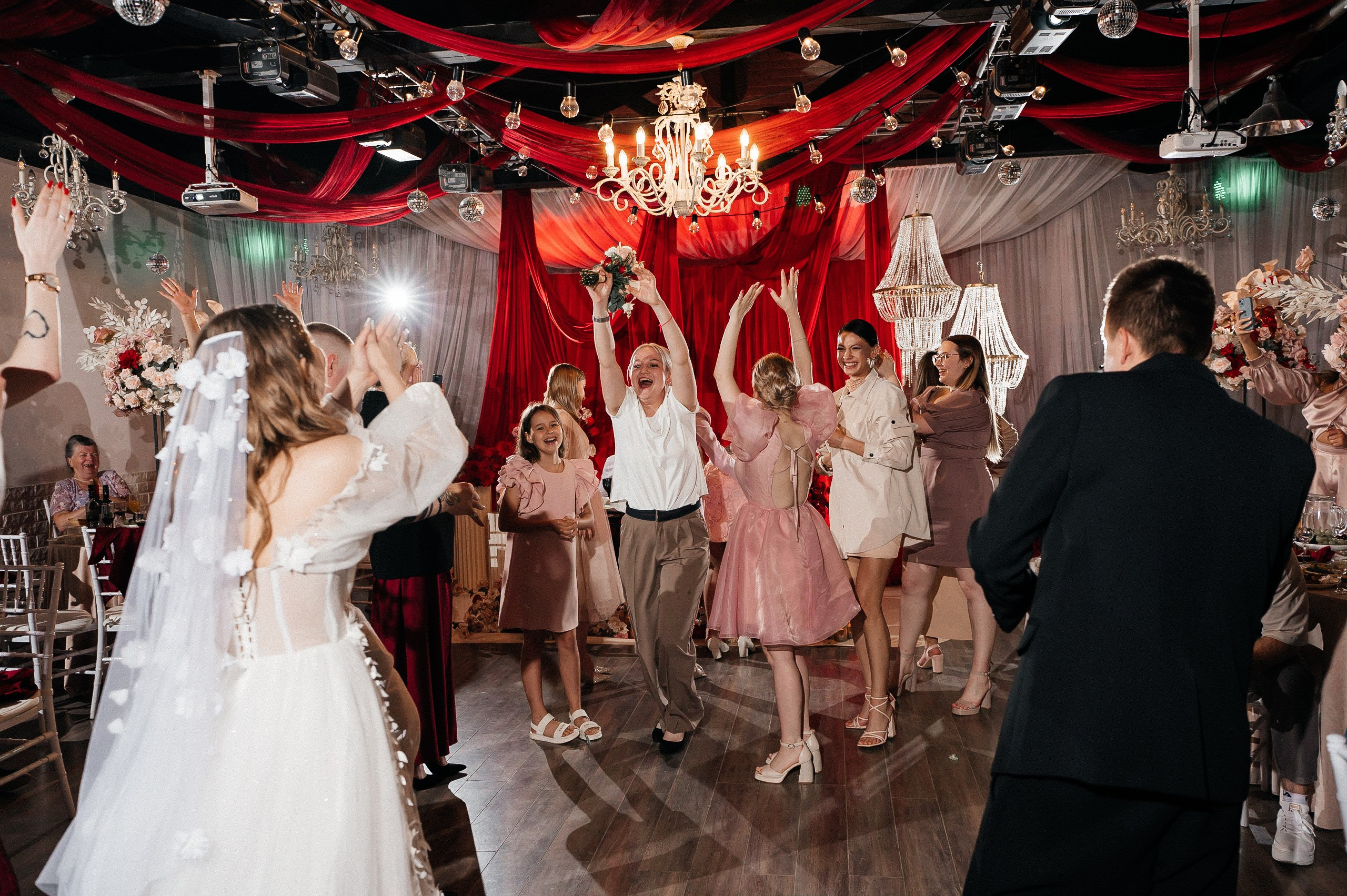 Никита и Вика 15.06.2024. Свадебный и семейный фотограф в городе Смоленске