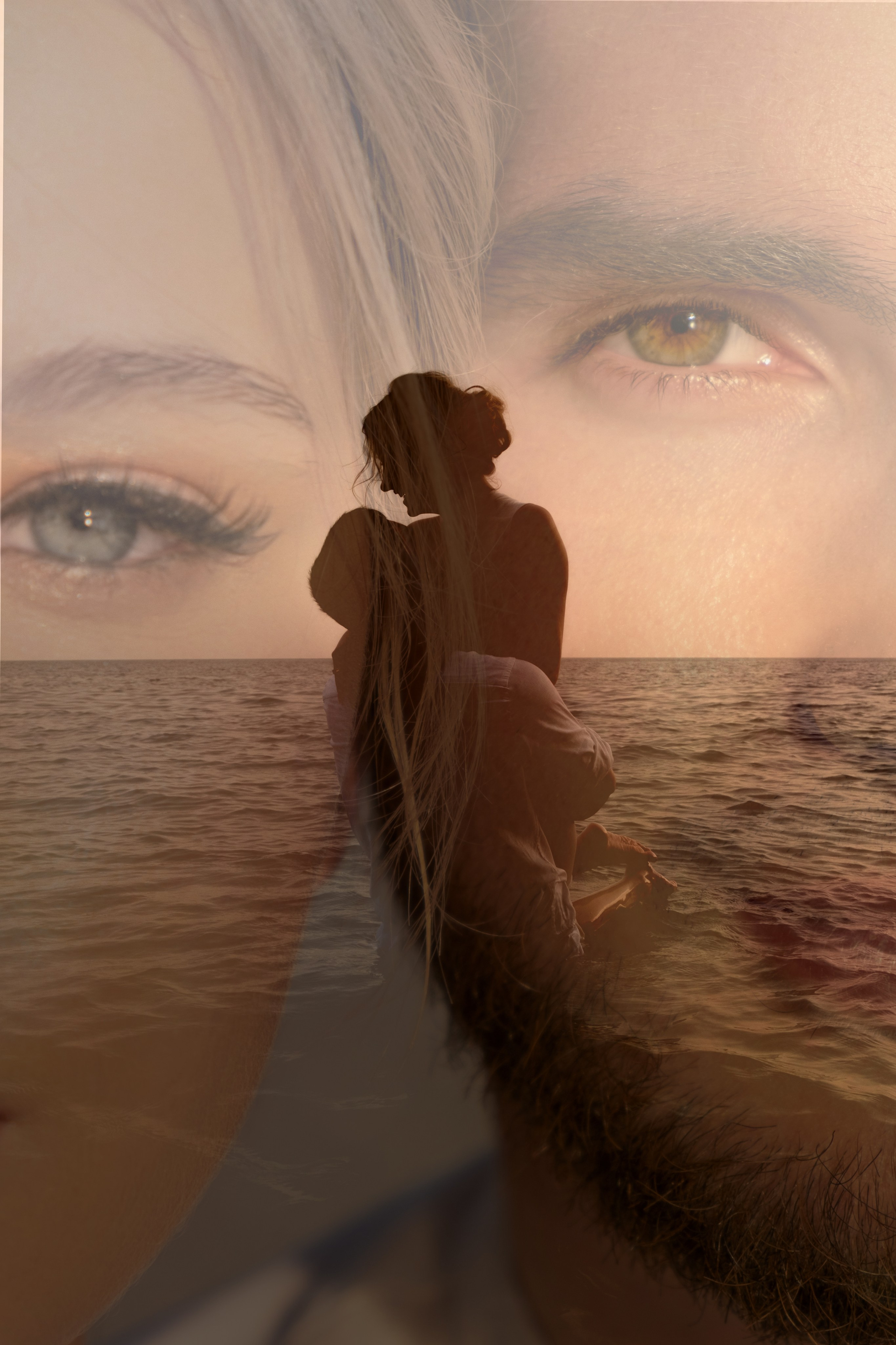 Фотосессия на море. Яшмовый пляж, Севастополь. Фиолент. Даша и Дмитрий. Профессиональная фотосъемка в Крыму. Натуральные эмоции и живые кадры. Забронируйте дату прямо сейчас!