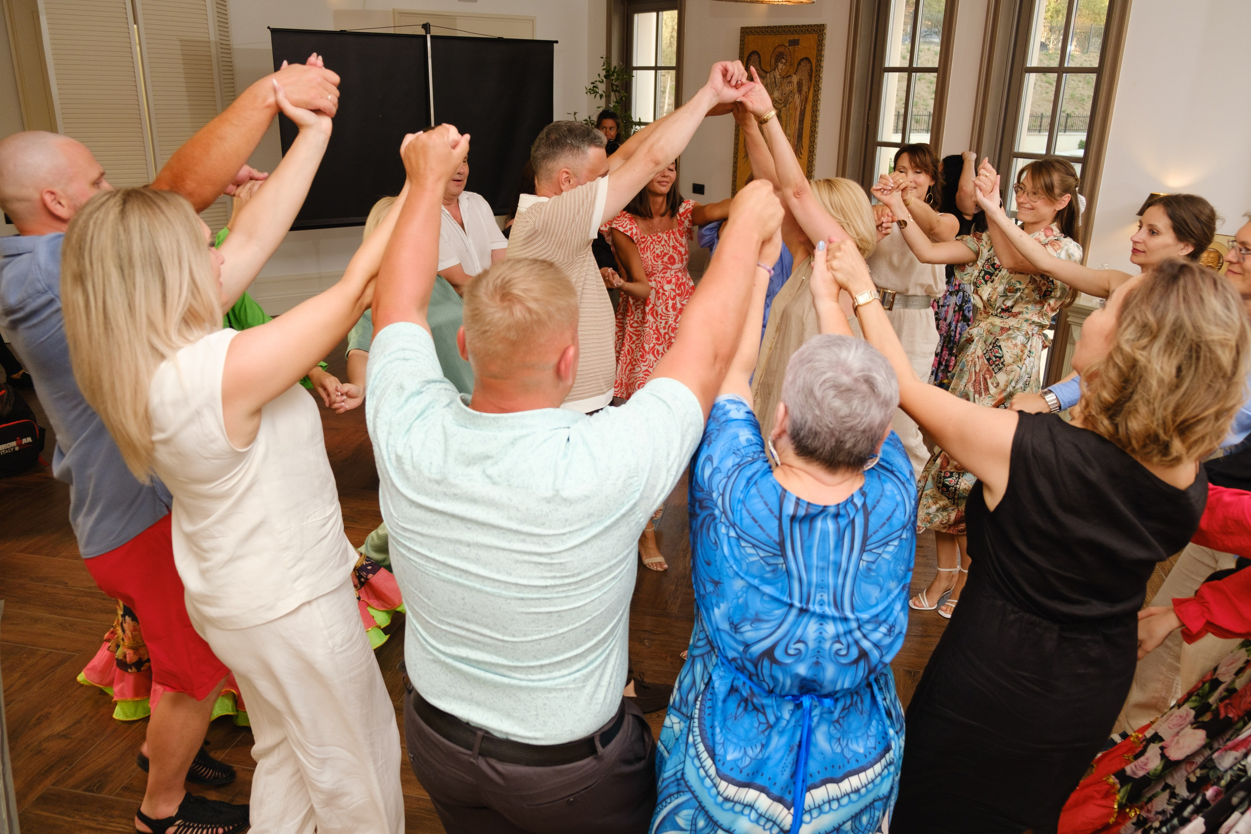 Фотограф на юбилей в Крыму | Съемка дня рождения | Илья Желдак. Профессиональная фотосъемка в Крыму. Натуральные эмоции и живые кадры. Забронируйте дату прямо сейчас!