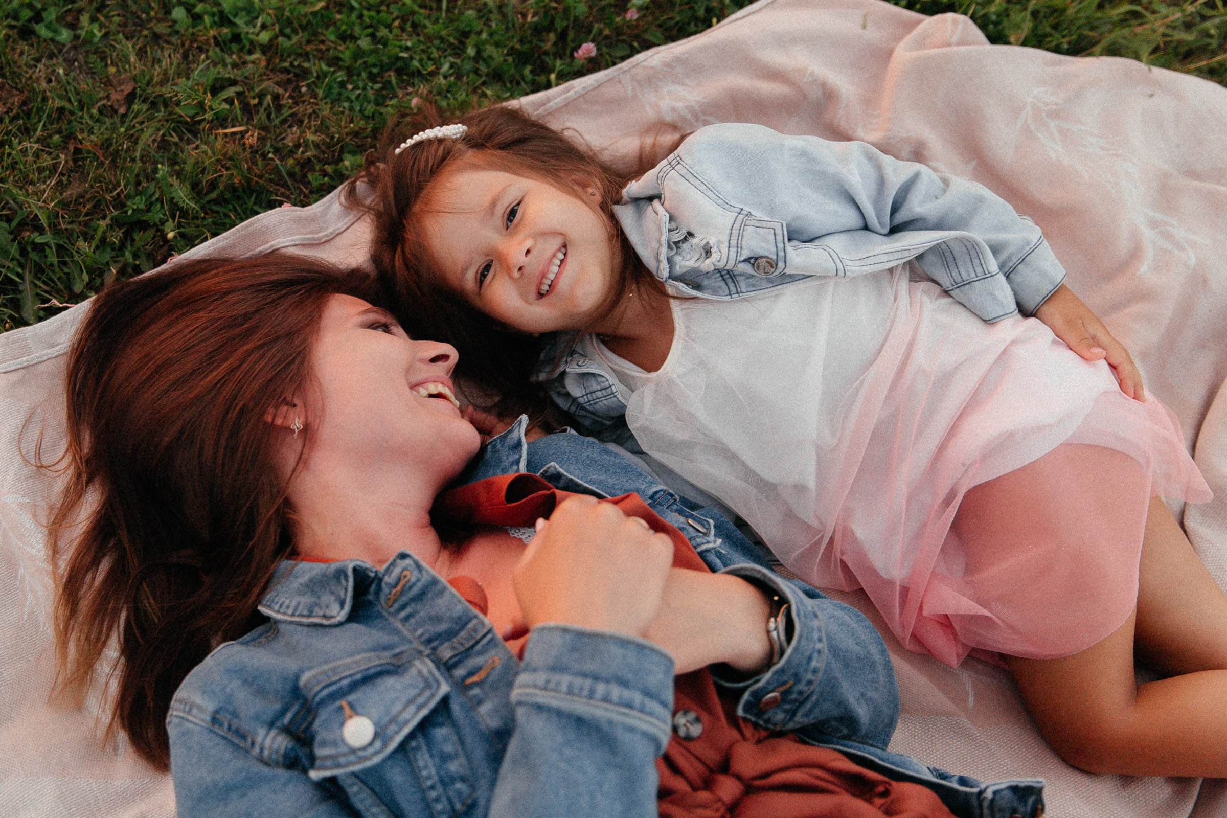 Юля и Софа. Фотограф Любовь Щербинина