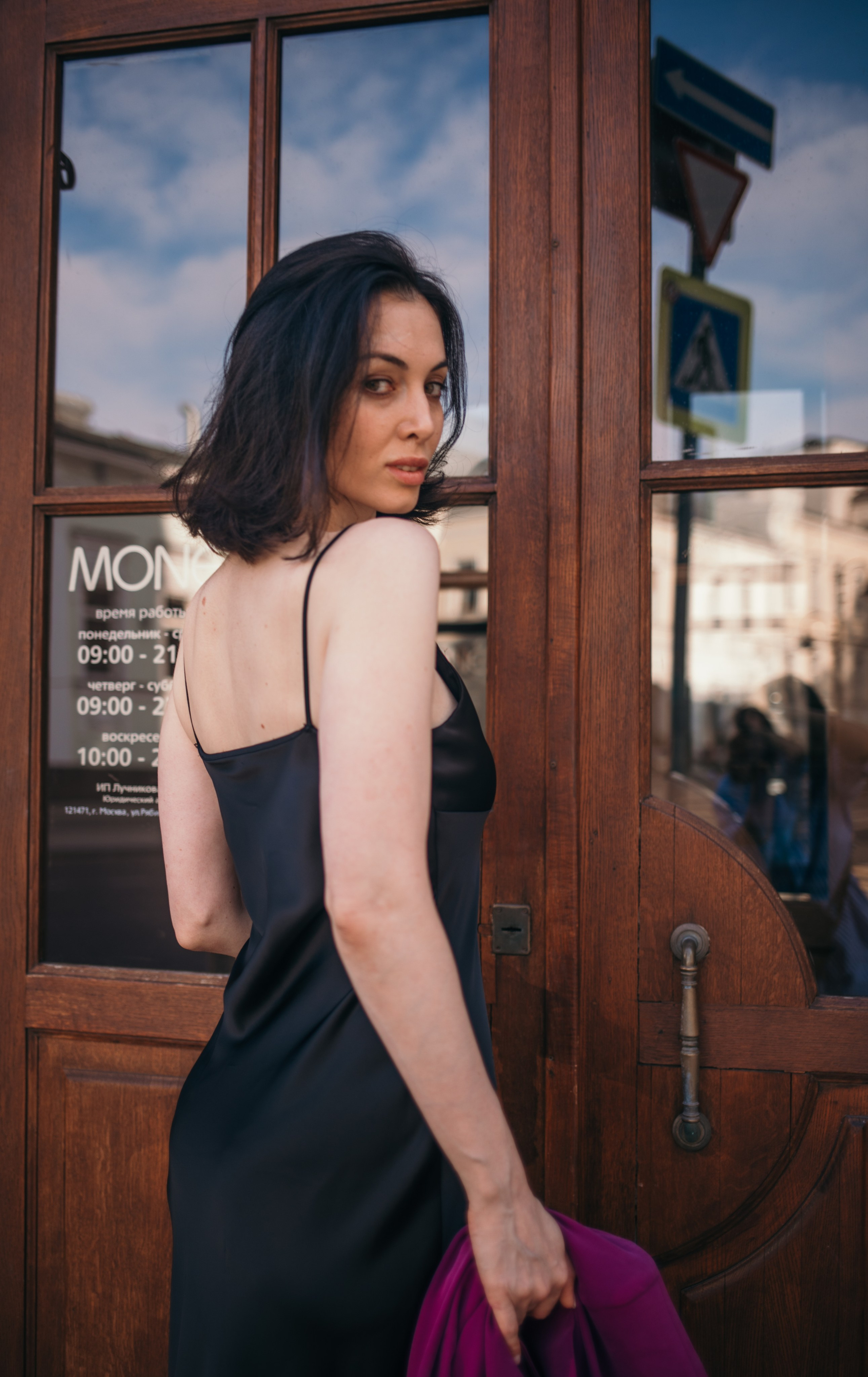 ОЛЯ. Я фотограф из Москвы к Вашим услугам