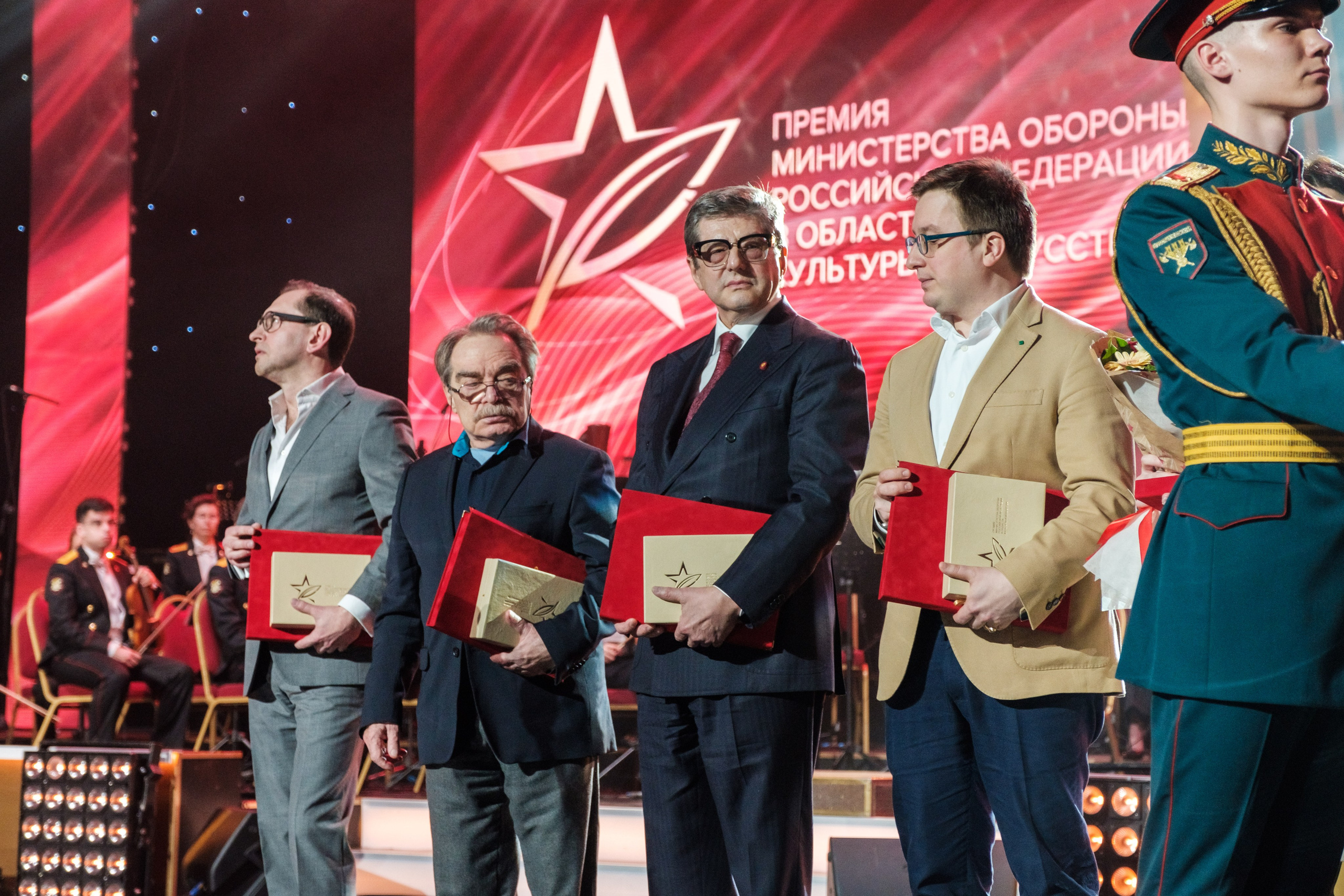 Фото репортаж с церемонии награждения в Театре Красной Армии. Любовь Потапова