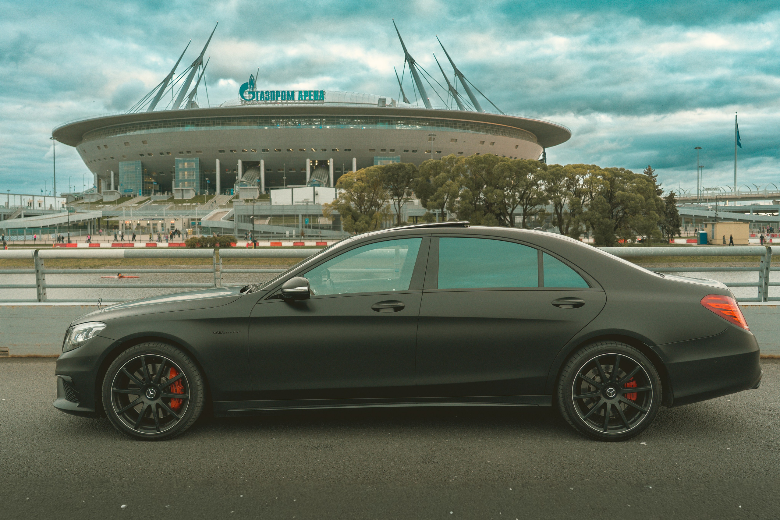 Mercedes-Benz S63AMG. Видеограф и фотограф в Санкт-Петербурге