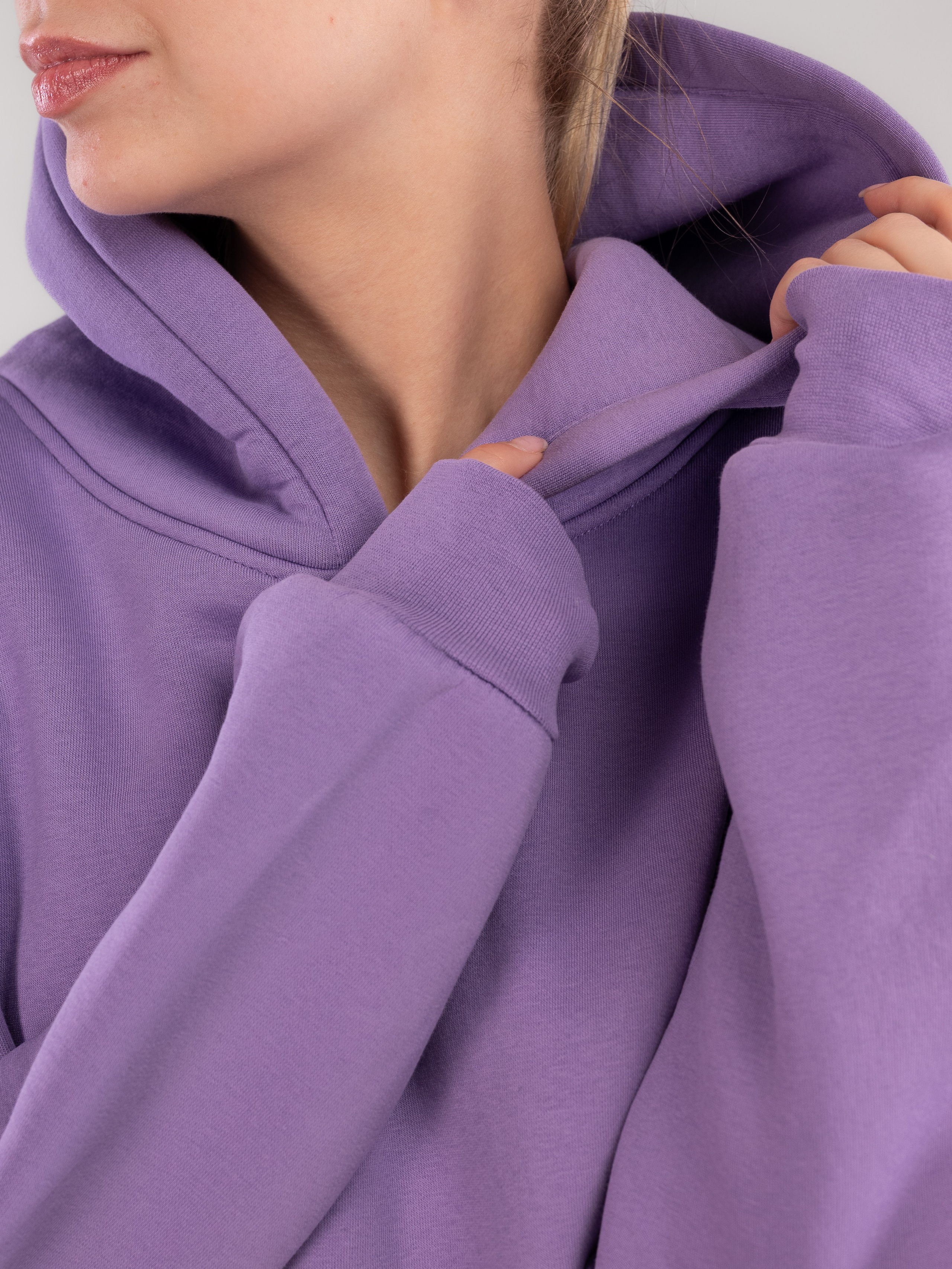 Спортивные костюмы и брюки с большой палитрой цветов!. Предметный фотограф, фото для маркетплейсов Пятигорск, КМВ