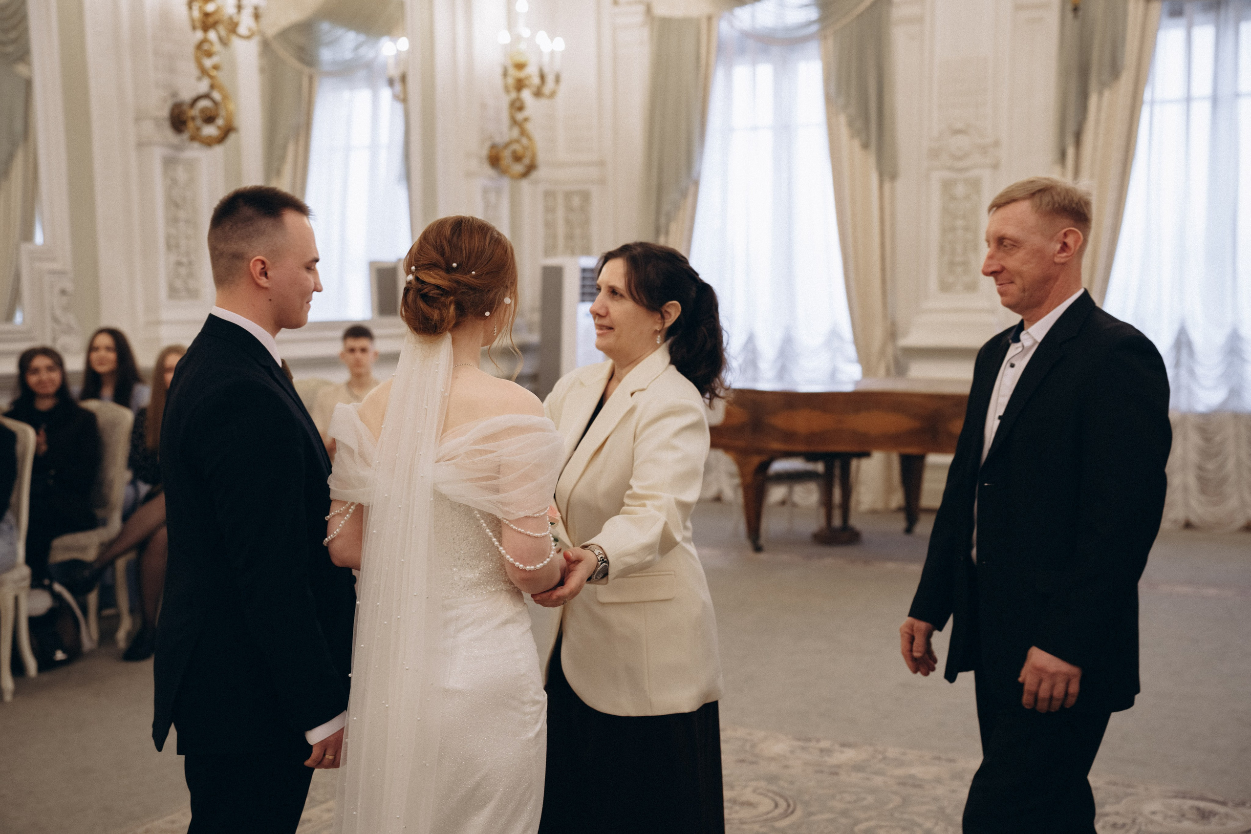 ЗАГС и прогулка. Семейный фотограф в Санкт-Петербурге Екатерина Васильева