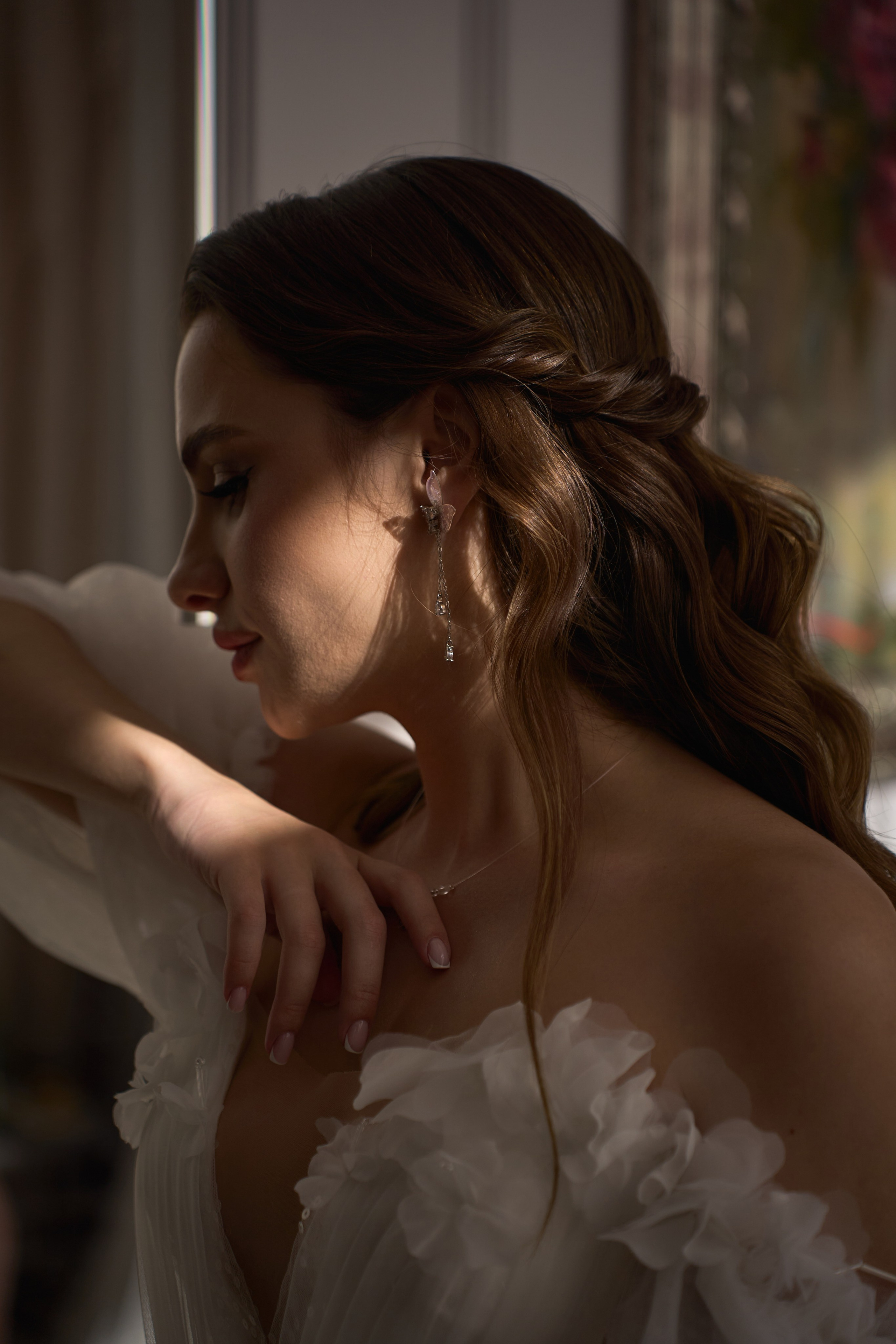 Свадьба с искусственным интеллектом в Усадьбе фамилии от ТВИНС СТУДИО лучших фотографов Краснодара. ТВИНС СТУДИО — лучшие свадебные фотографы и видеографы в Краснодаре