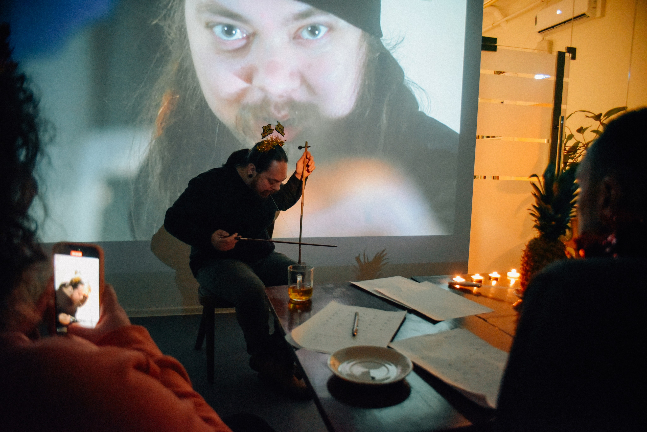 ЧТО ТЫ МЕЛЕШь Вечер вьетнамского караоке. Фотограф Лола Волна, город Москва