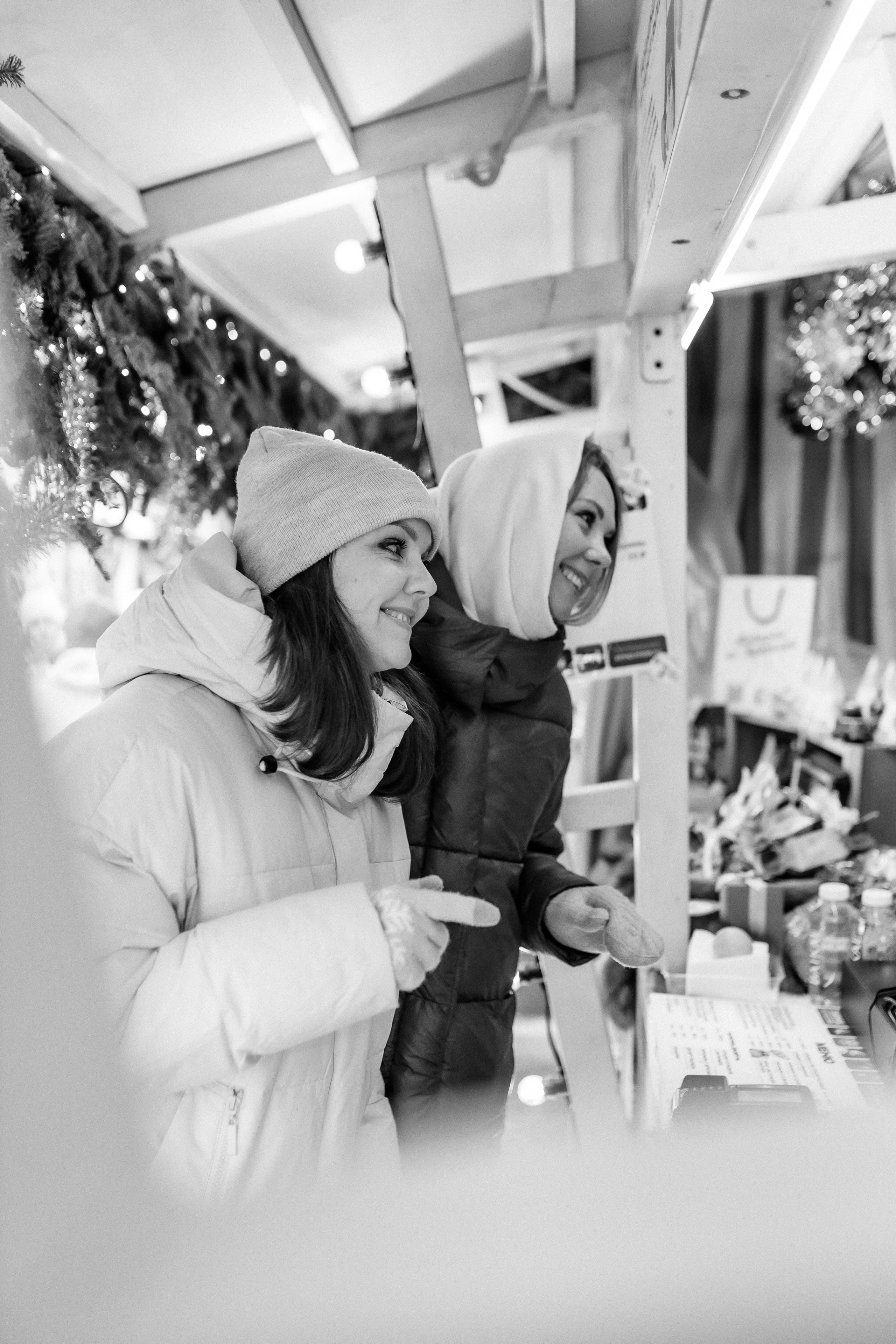 Новогодняя прогулка, ГУМ-ярмарка. Ира и Маша!. Профессиональный фотограф, Москва |Видное Елена Елизарова