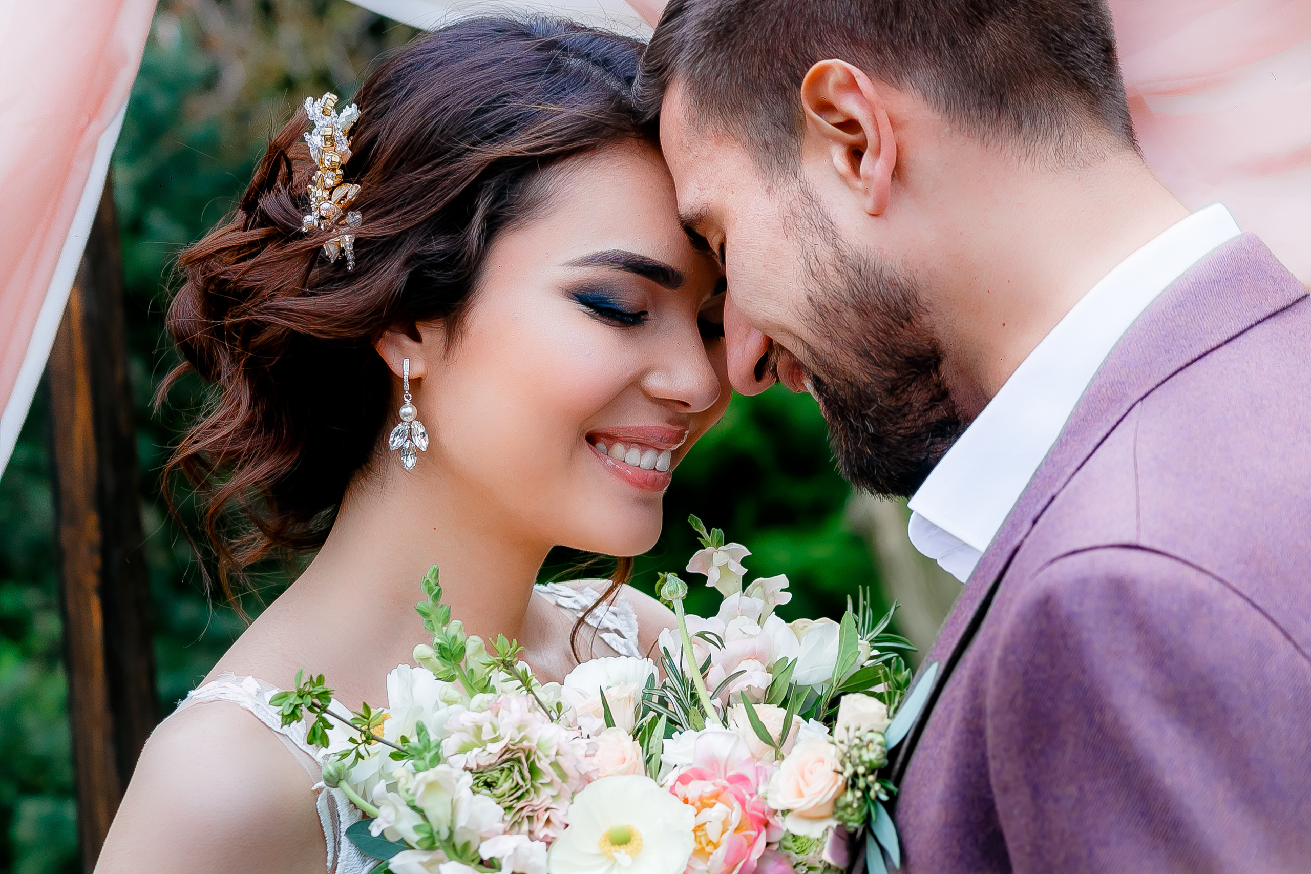 Евгений и Амира. Фото-Видеосъемка любых мероприятий Москва Ростов