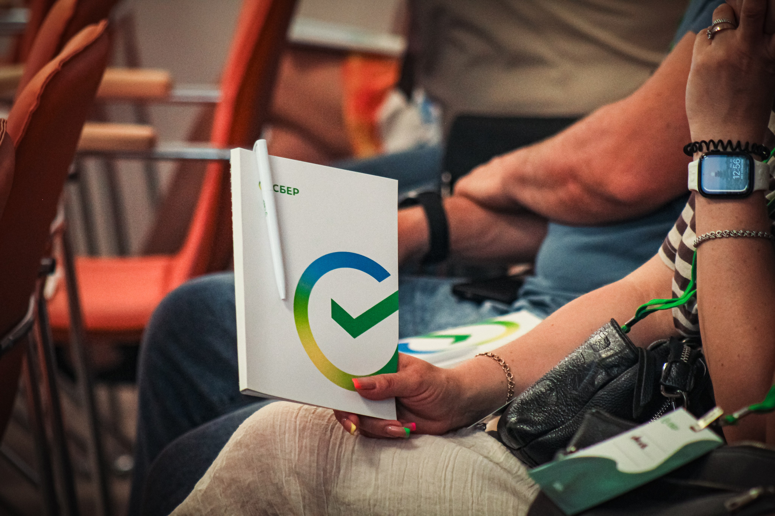 Сбер. Бизнес-завтрак. Илья Чемис — Фотограф в Мариуполе