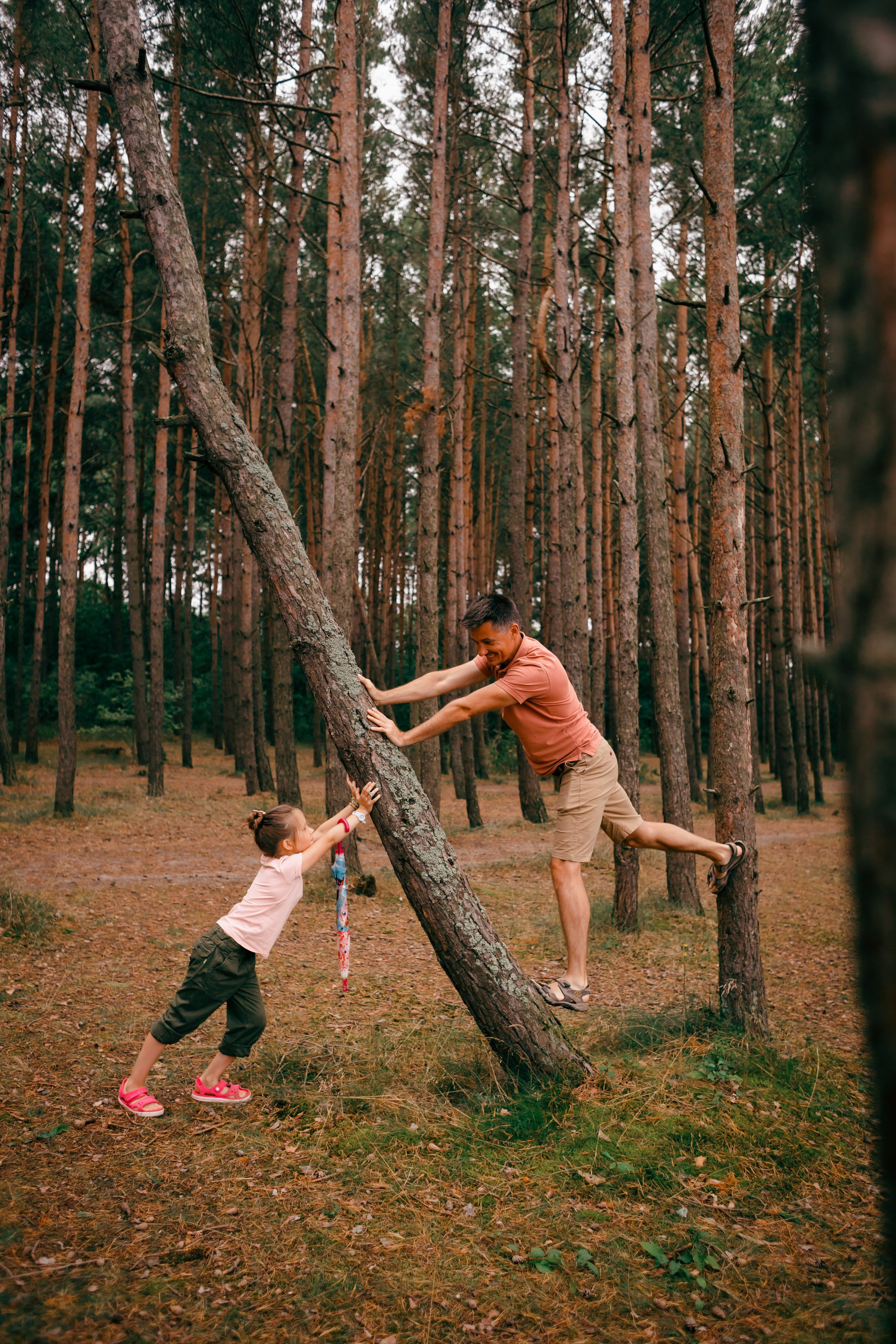 Маша, Войцик, Юра, Оля и Саша в Сокольниках. Фотограф Куянова Алина, семейные и свадебные фотосессии в Калининграде