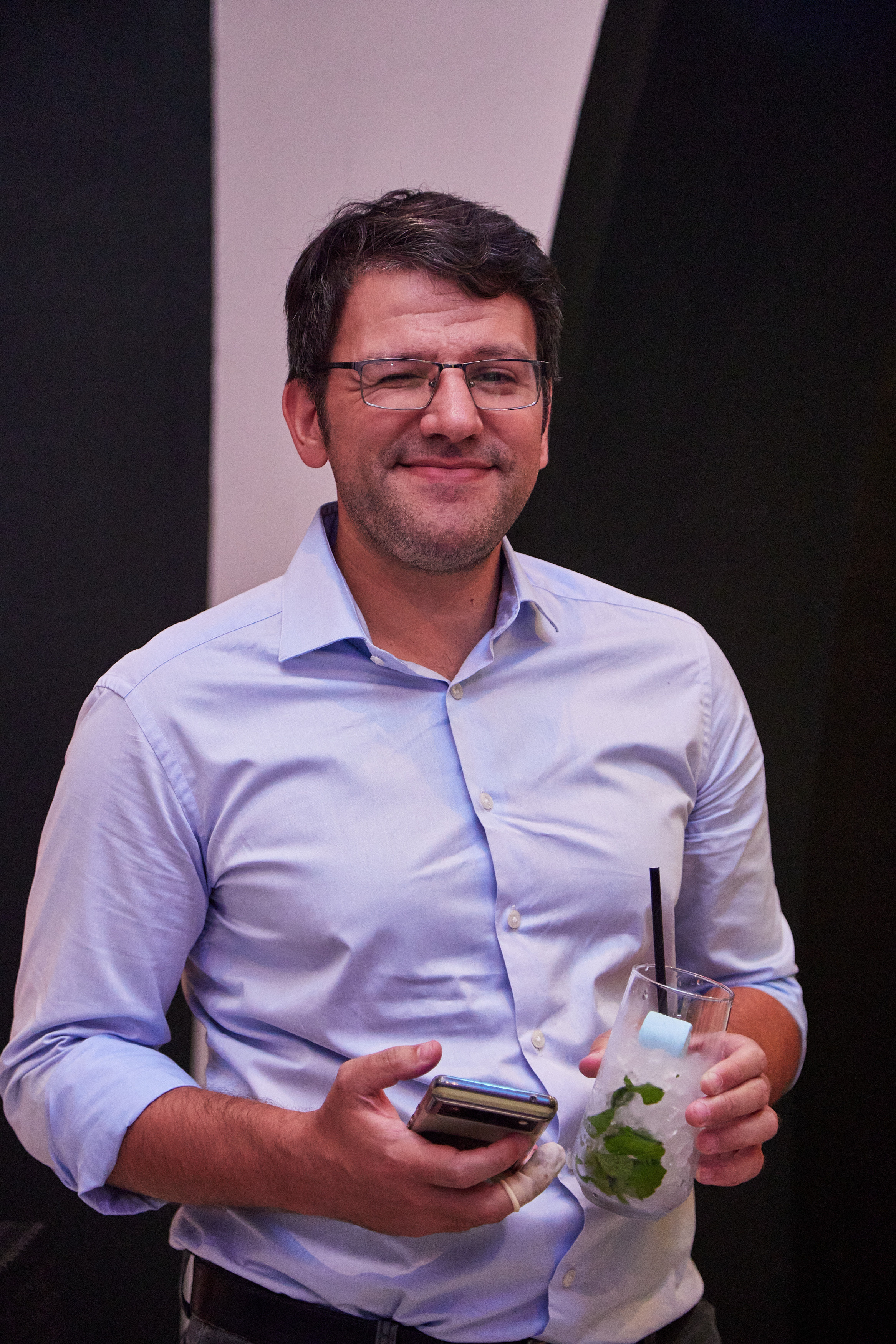 Выпускной обучения по криптоинвестициям Евгения Лашкова. Репортажный и семейный фотограф Ухова Наталья в Москве