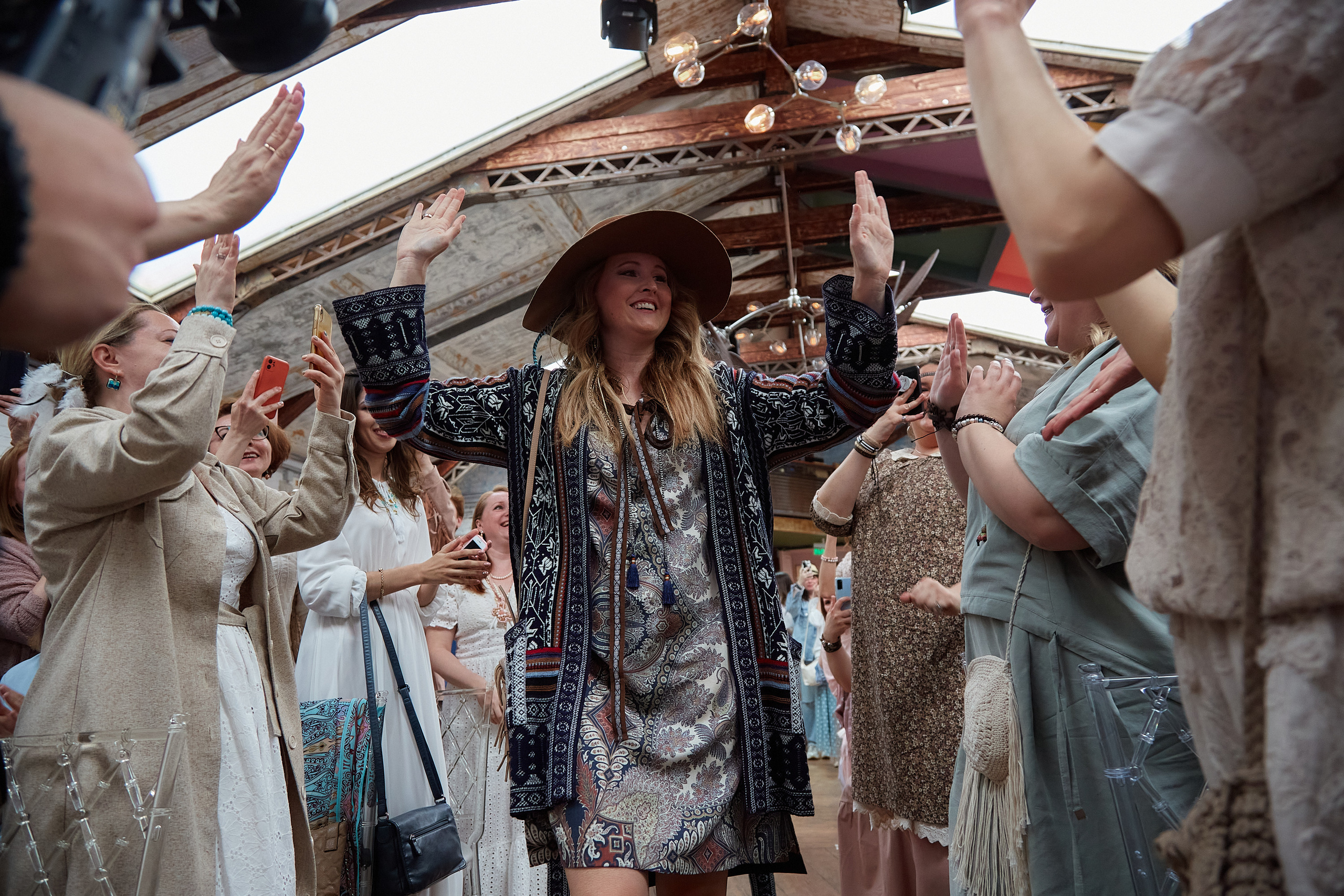 Выпускной фотошколы Karneeva.online. Репортажный и семейный фотограф Ухова Наталья в Москве