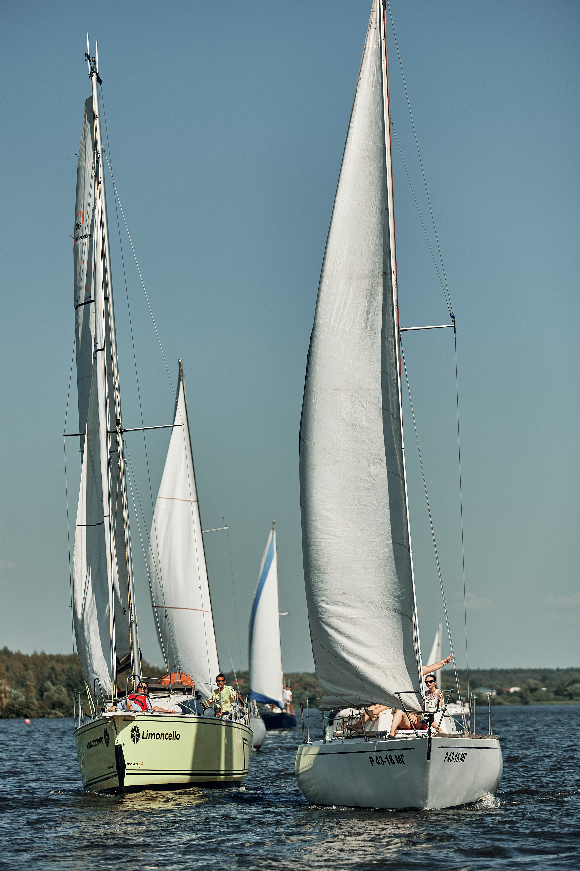 Корпоратив компании Белая радуга в яхт-клубе Пеликан. Репортажный и семейный фотограф Ухова Наталья в Москве