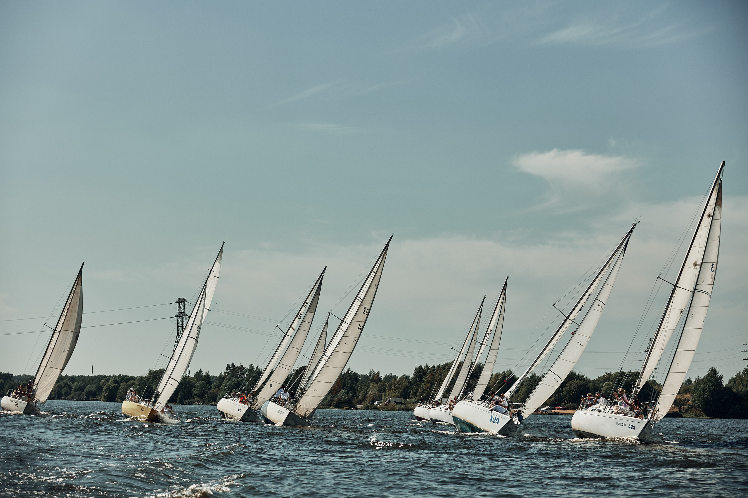 Корпоратив компании Белая радуга в яхт-клубе Пеликан. Репортажный и семейный фотограф Ухова Наталья в Москве