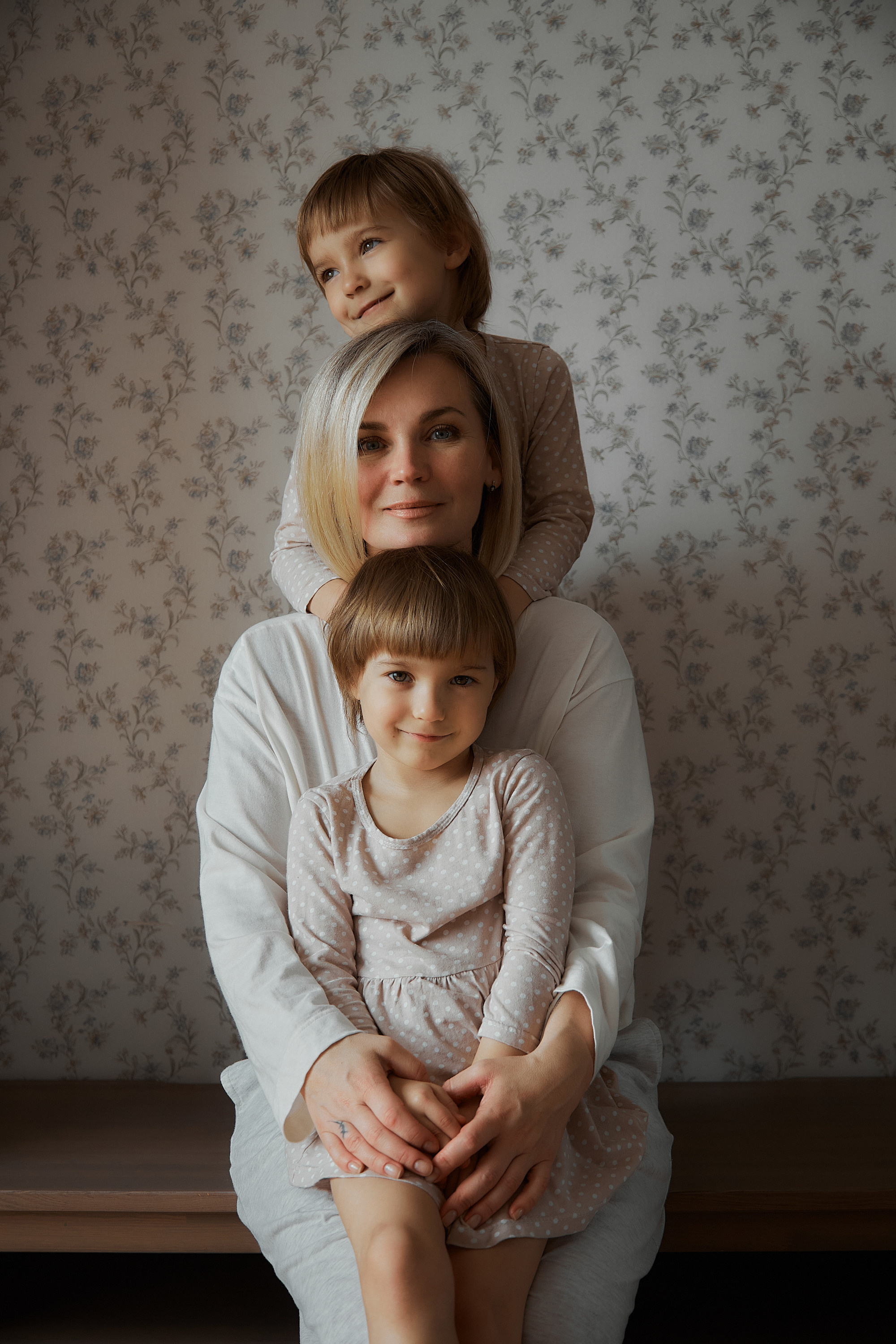 Аня и близняшки. Репортажный и семейный фотограф Ухова Наталья в Москве