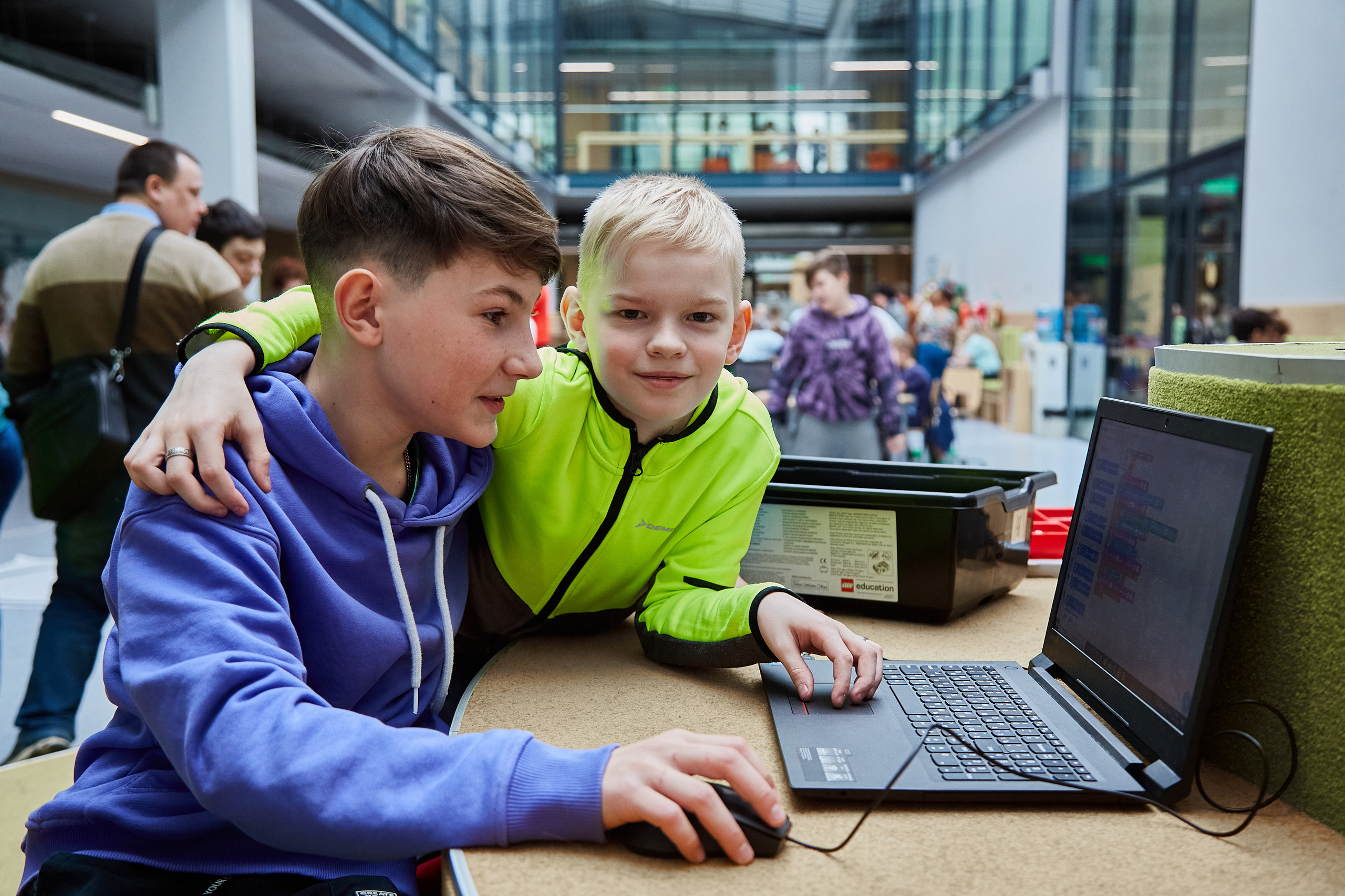 Всероссийский открытый фестиваль технологий Нейронет. Репортажный и семейный фотограф Ухова Наталья в Москве