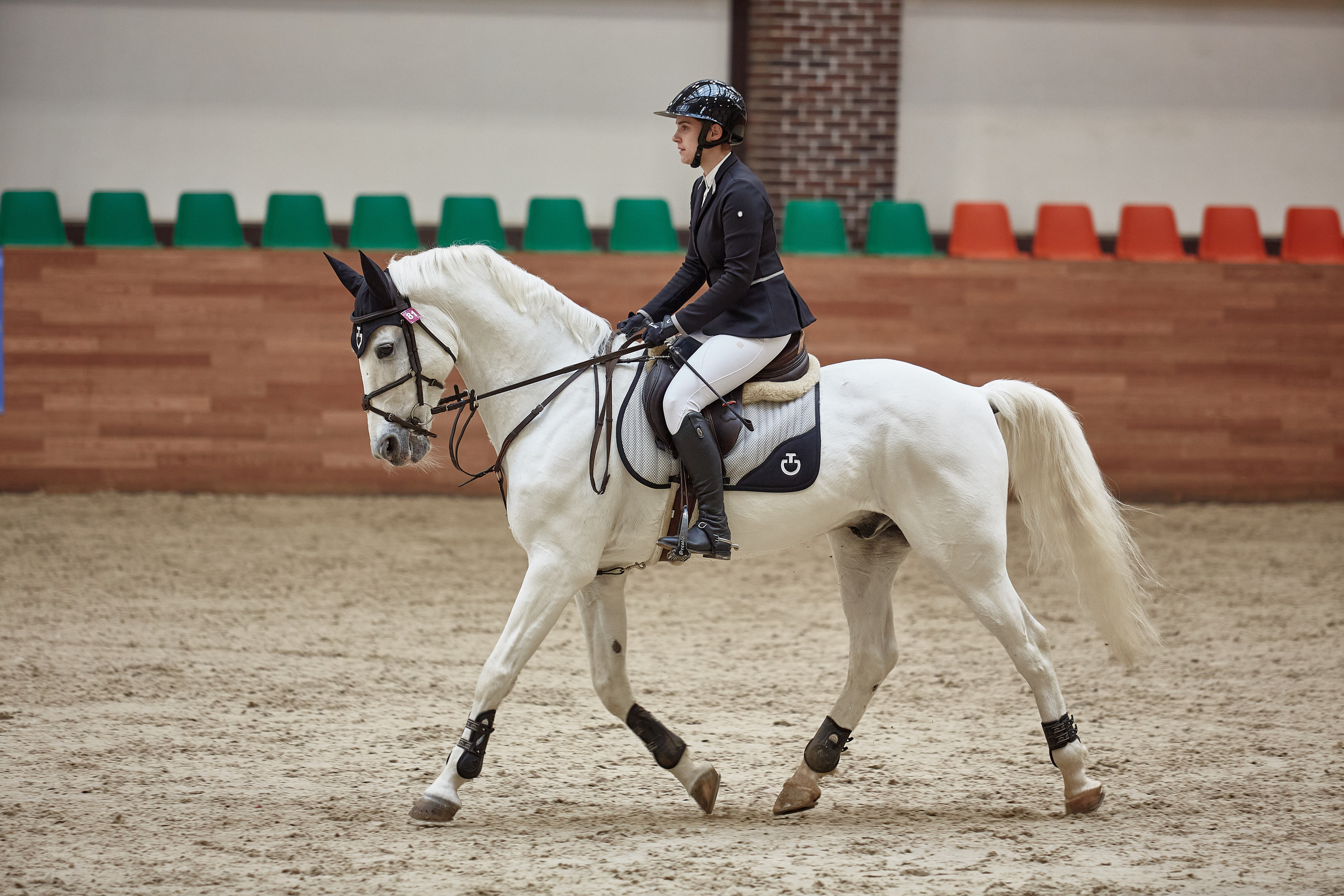 Соревнования по конкуру в конном клубе Maxima Park. Репортажный и семейный фотограф Ухова Наталья в Москве