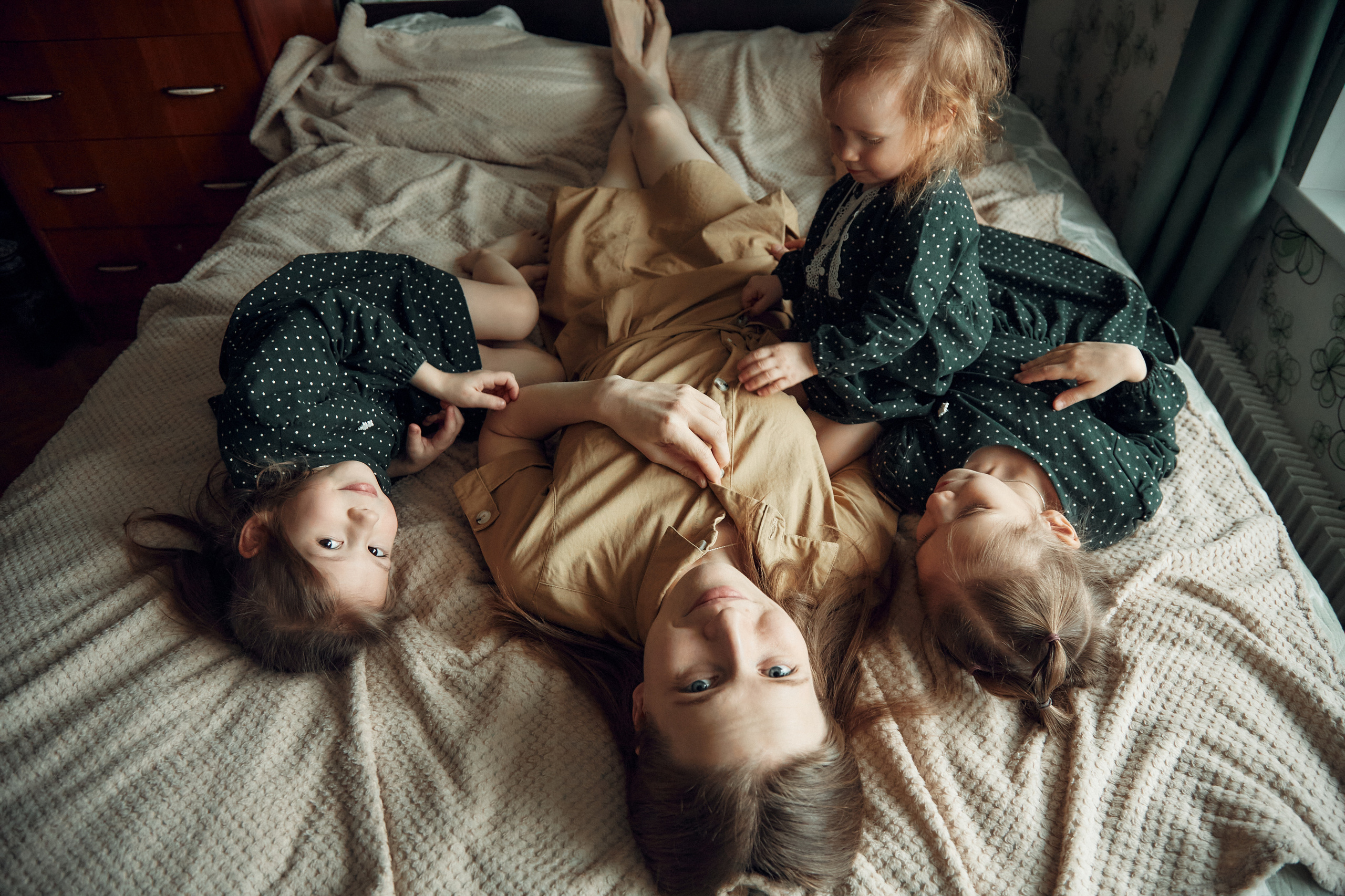 Ксюша и девочки. Репортажный и семейный фотограф Ухова Наталья в Москве