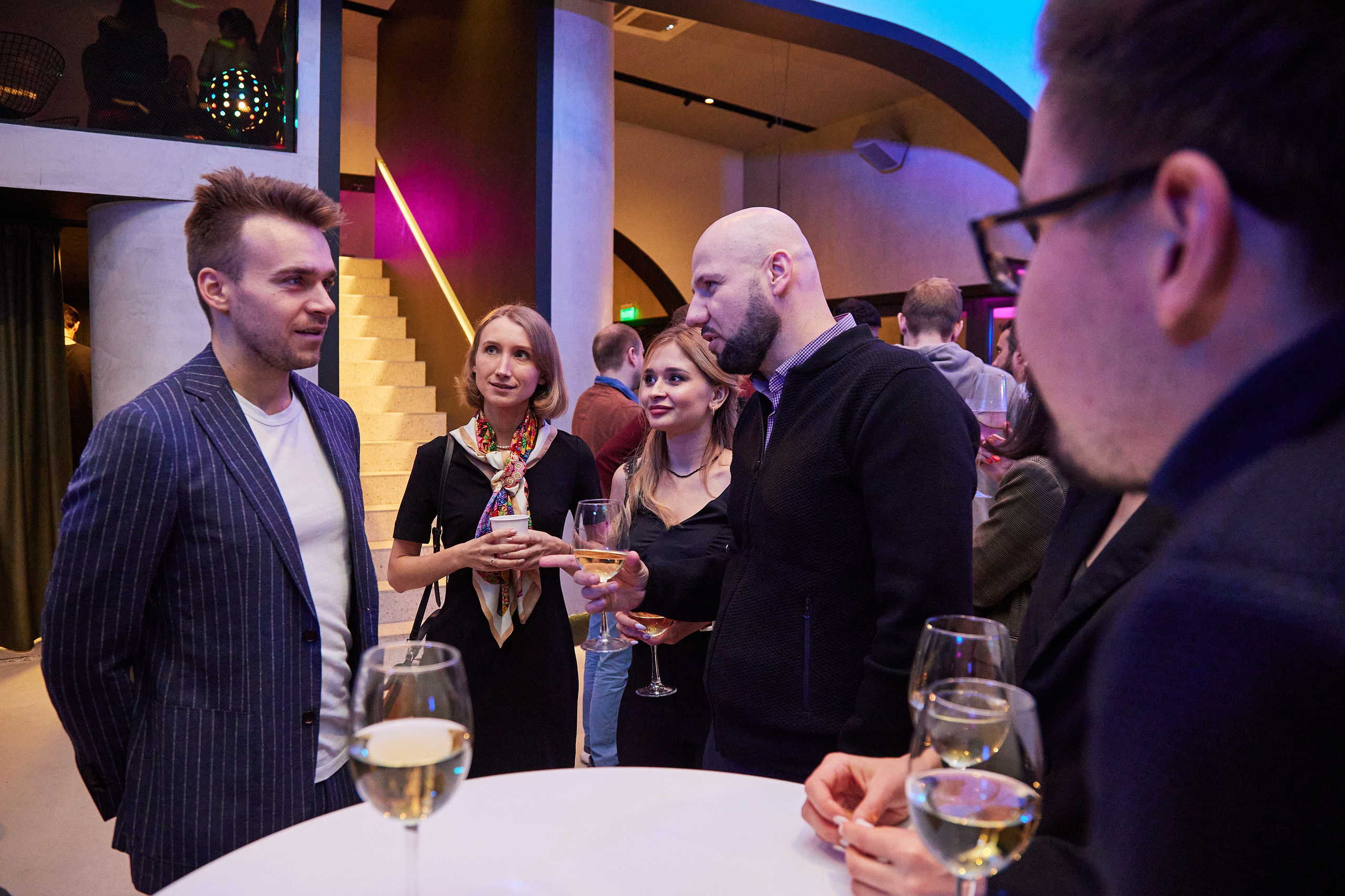 Выпускной обучения по криптоинвестициям Евгения Лашкова. Репортажный и семейный фотограф Ухова Наталья в Москве