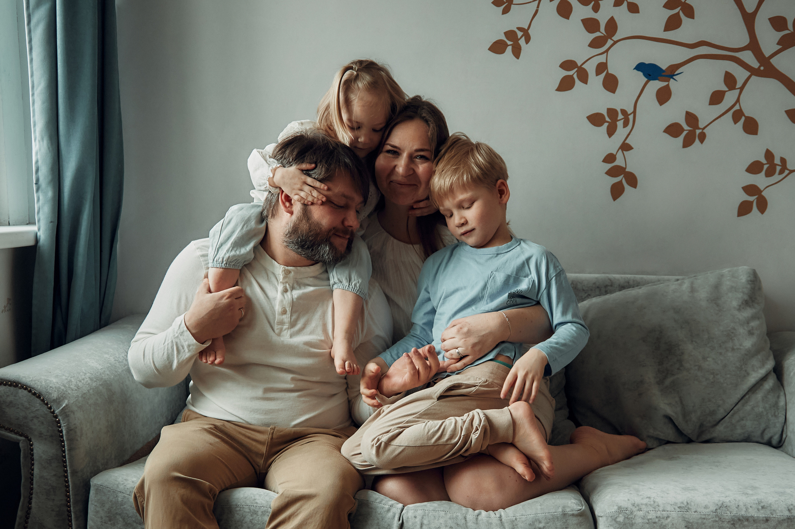 семейная домашняя фотосессия