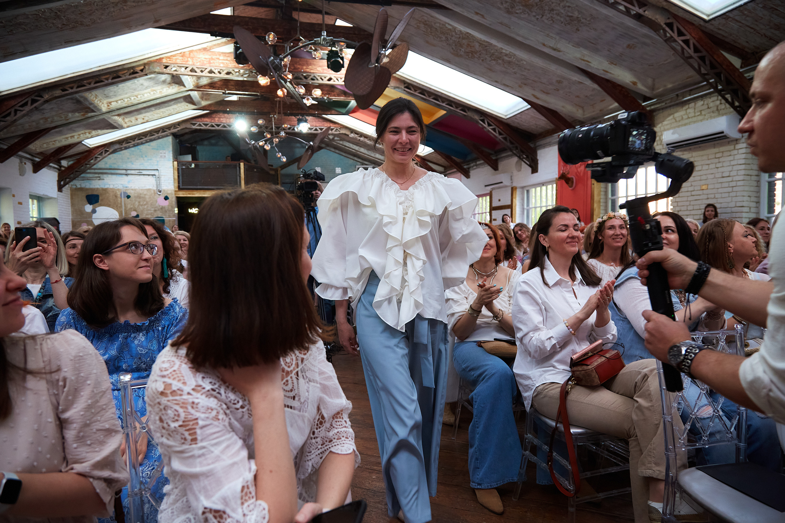 Выпускной фотошколы Karneeva.online. Репортажный и семейный фотограф Ухова Наталья в Москве