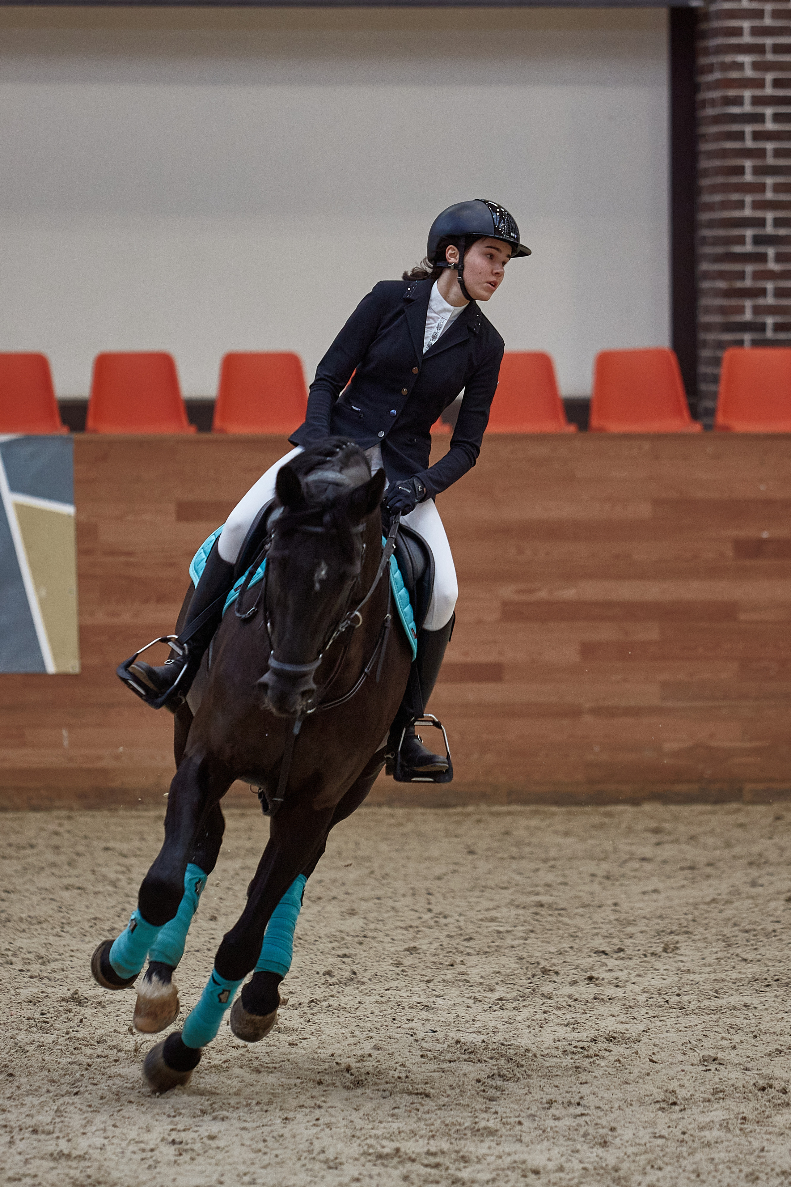 Соревнования по конкуру в конном клубе Maxima Park. Репортажный и семейный фотограф Ухова Наталья в Москве