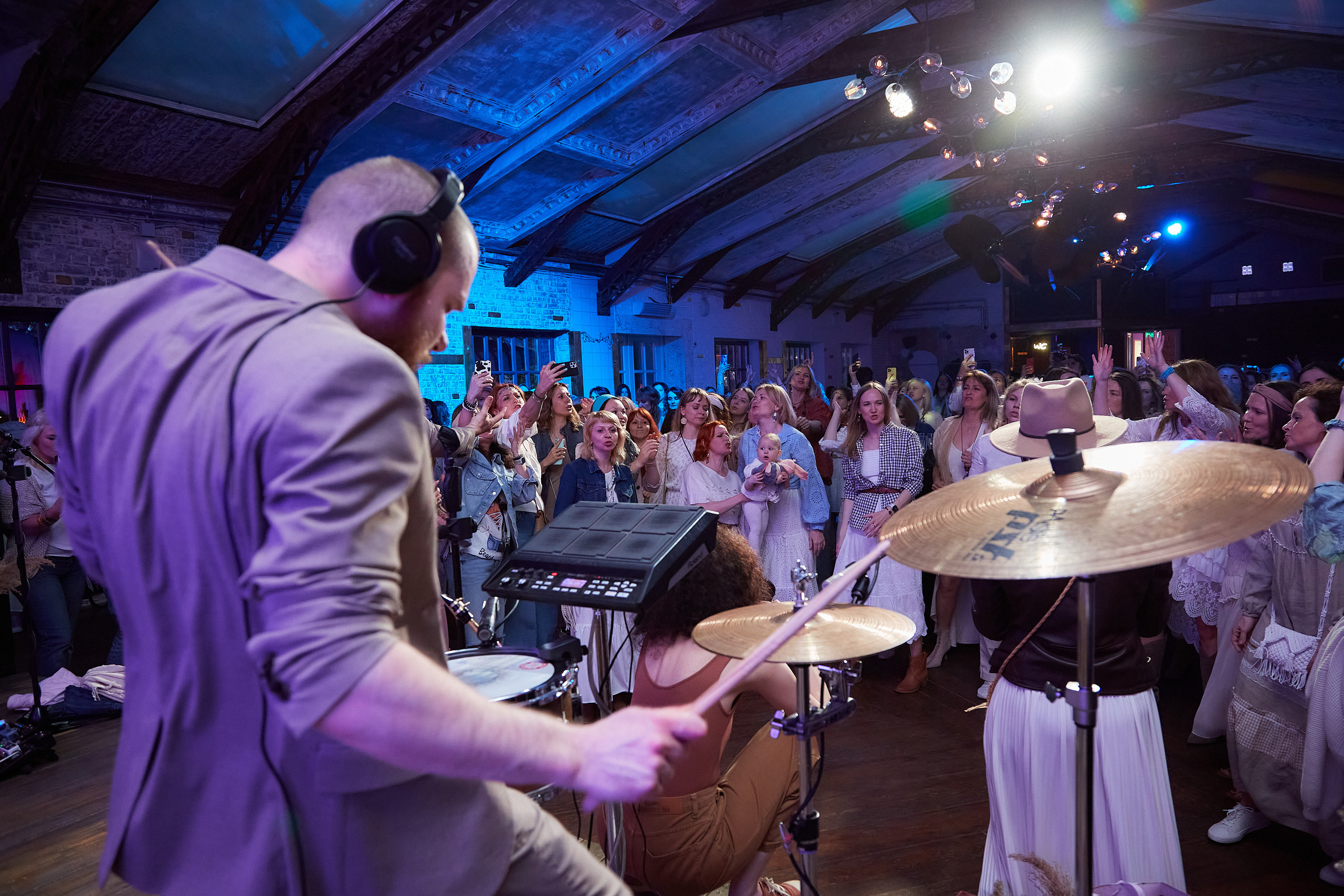 Выпускной фотошколы Karneeva.online. Репортажный и семейный фотограф Ухова Наталья в Москве